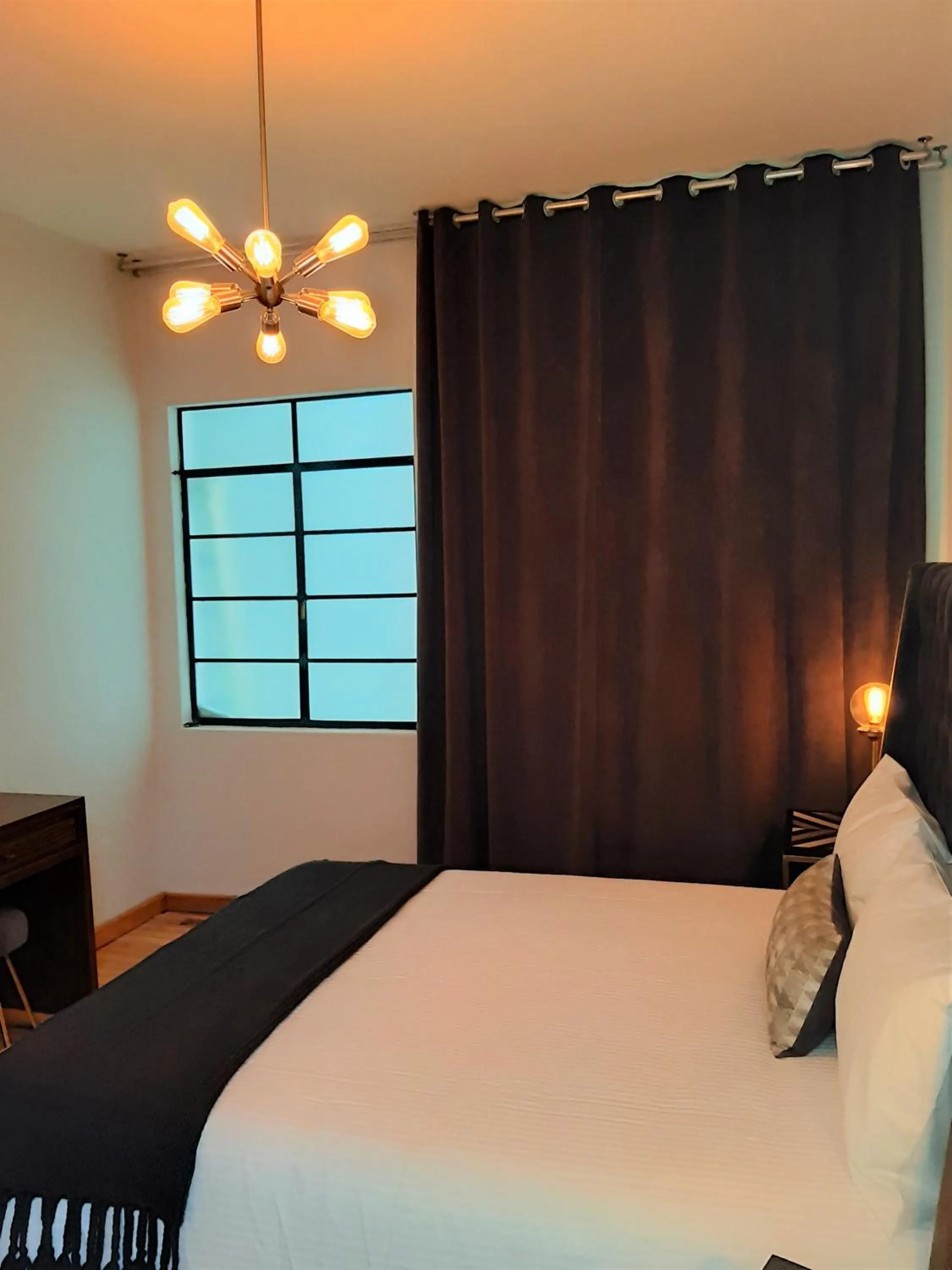 Bed in Suites Alcazar