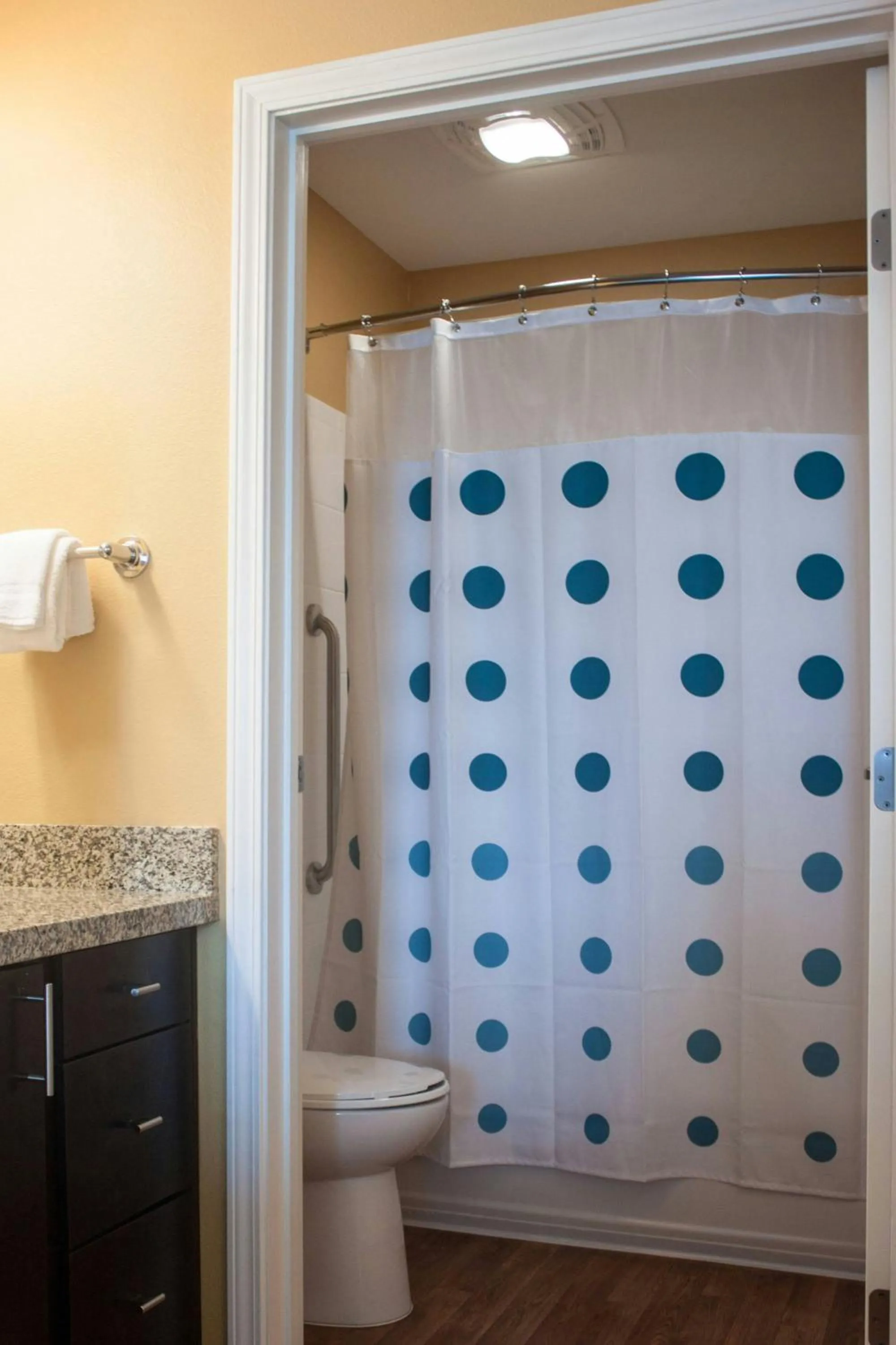 Bathroom in TownePlace Suites by Marriott Beaumont Port Arthur