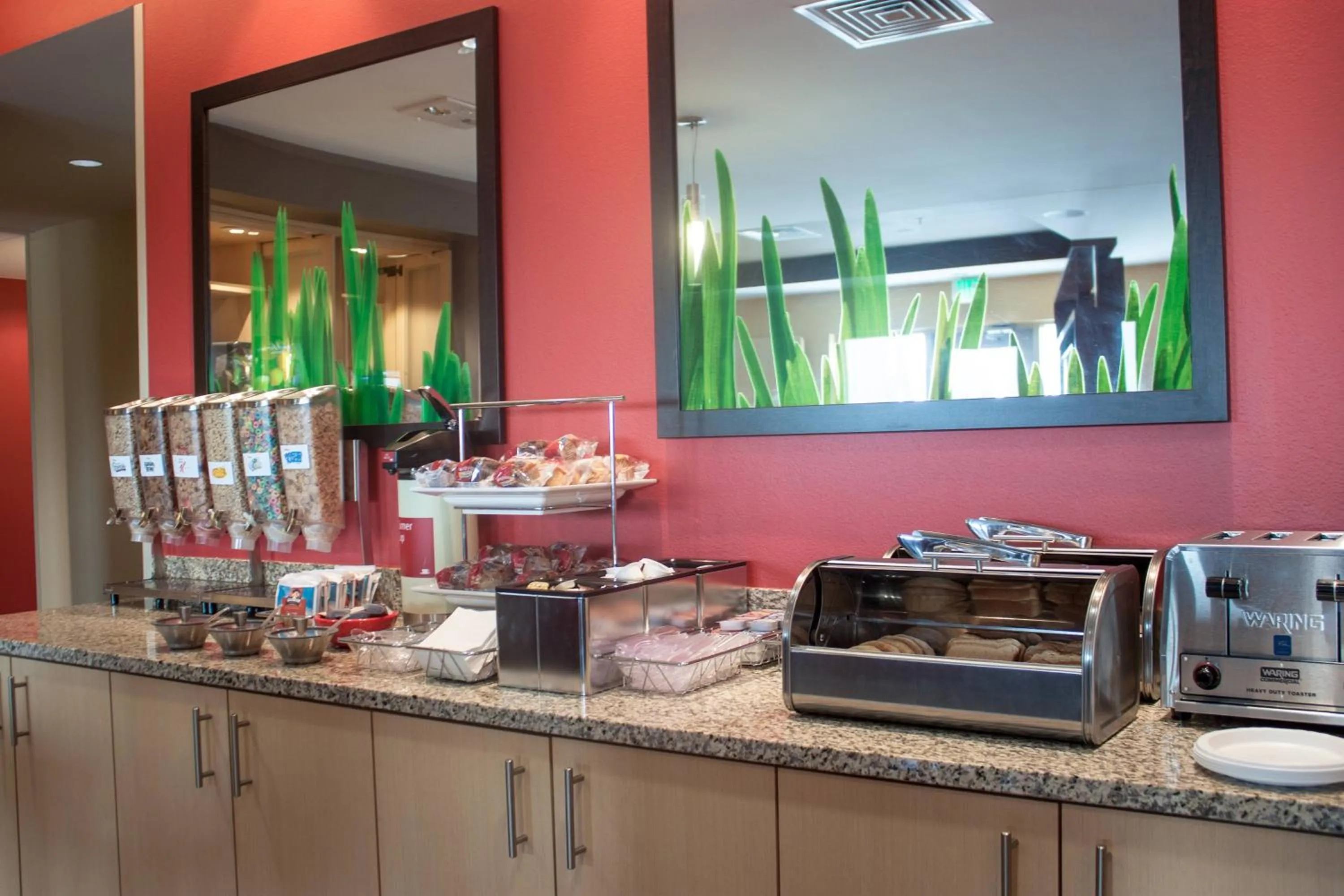 Breakfast in TownePlace Suites by Marriott Beaumont Port Arthur