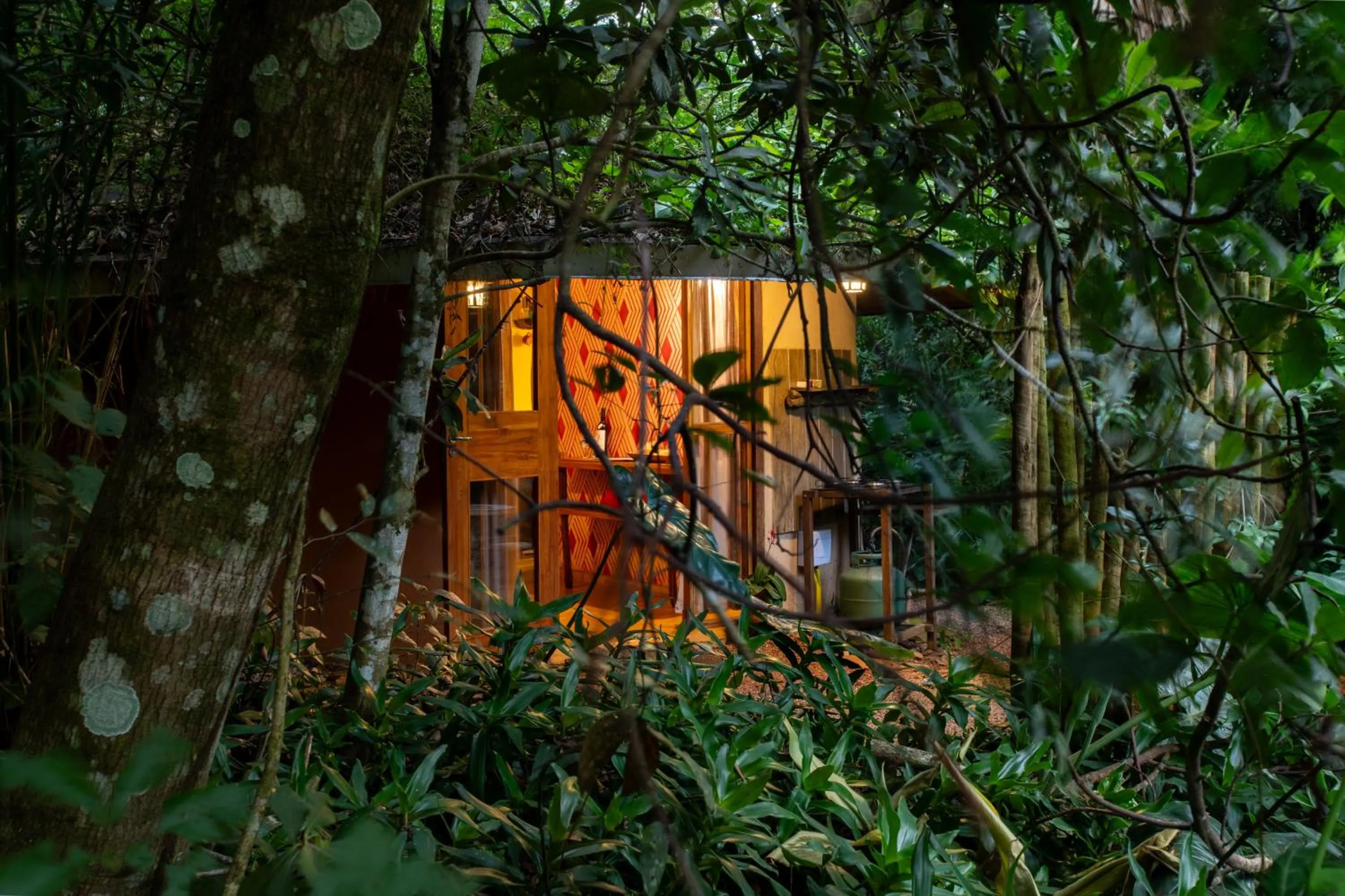 Facade/entrance in Cantos da Mata