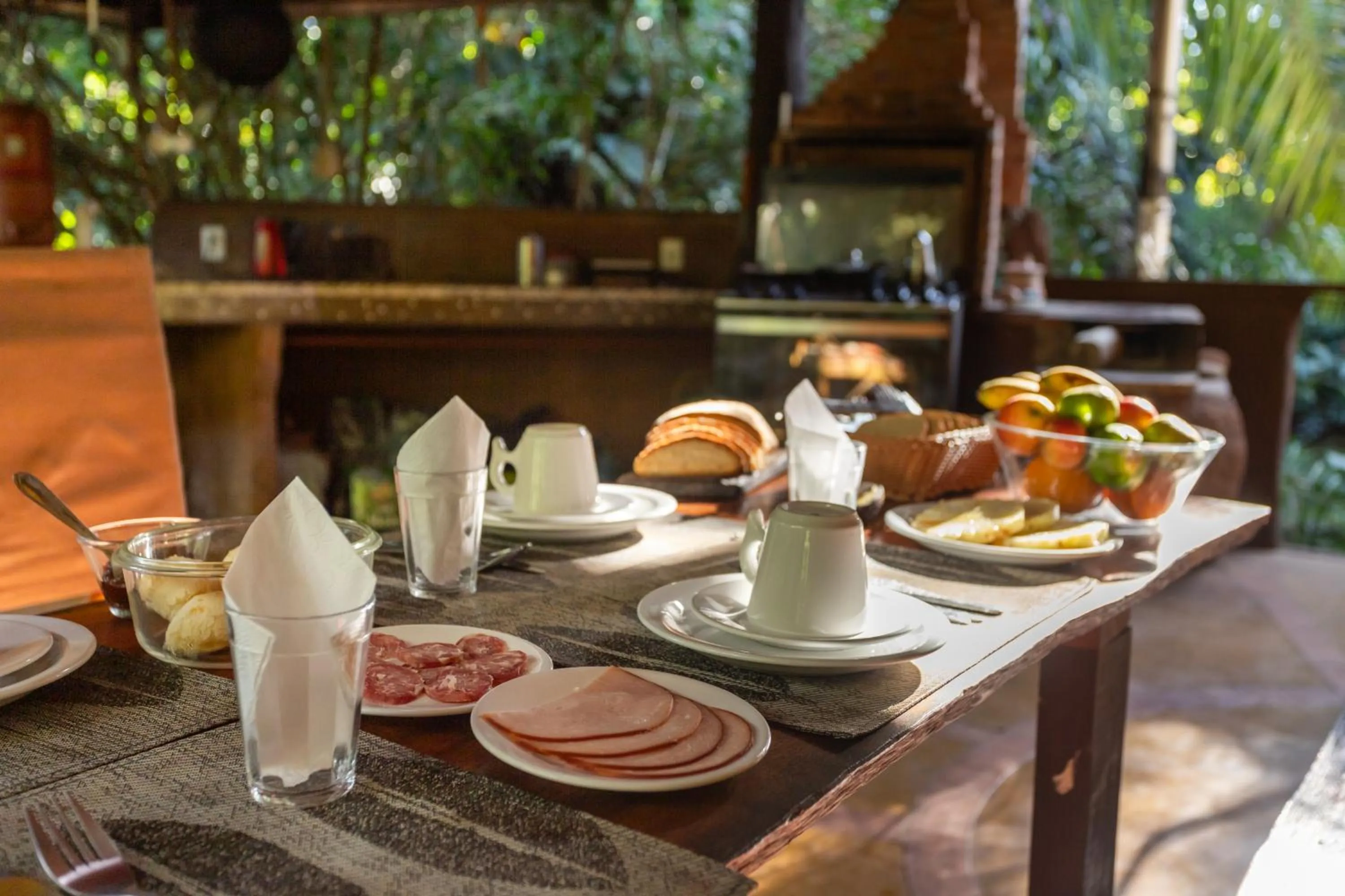 Breakfast in Cantos da Mata