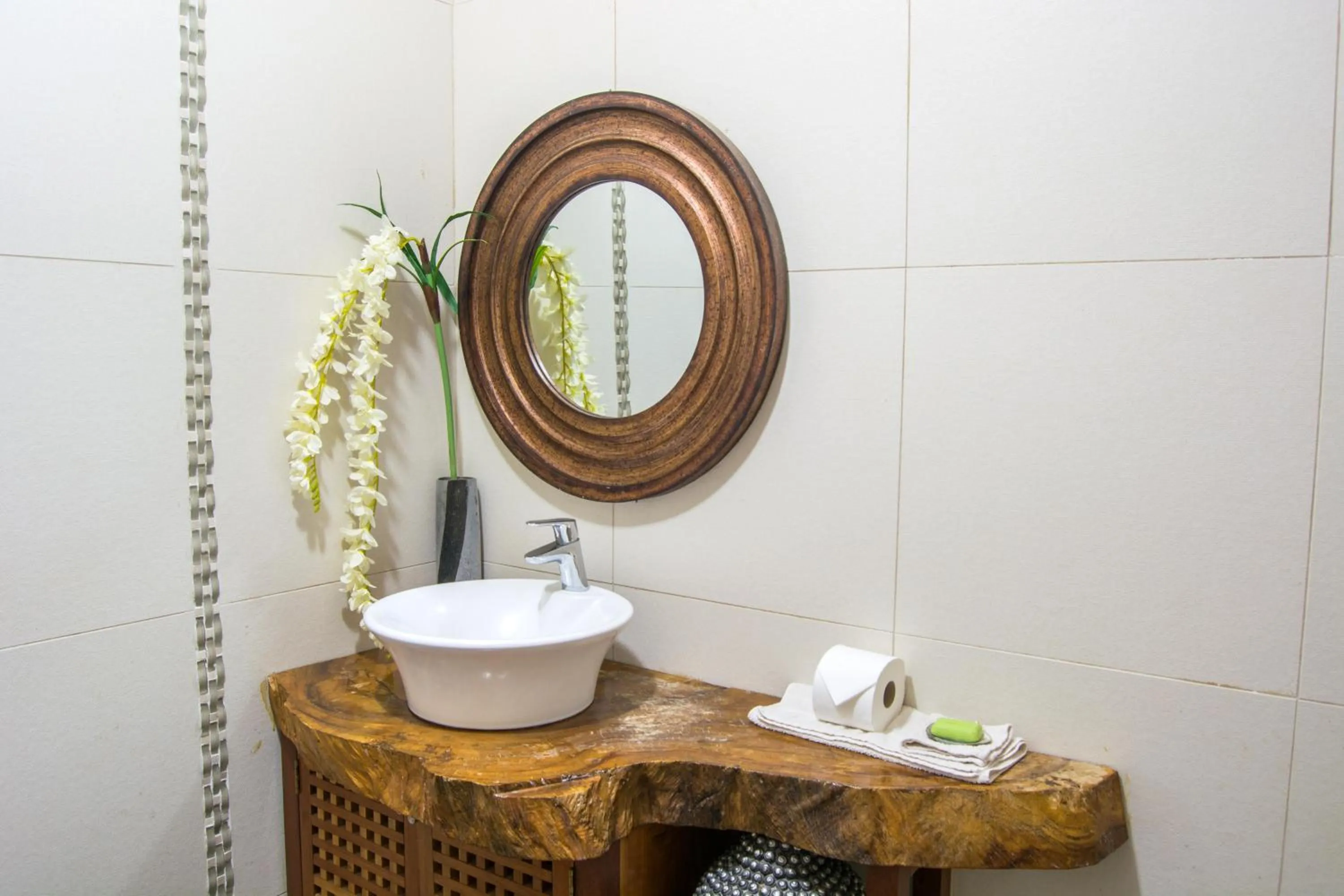 Bathroom in Punta Duarte Garden Inn