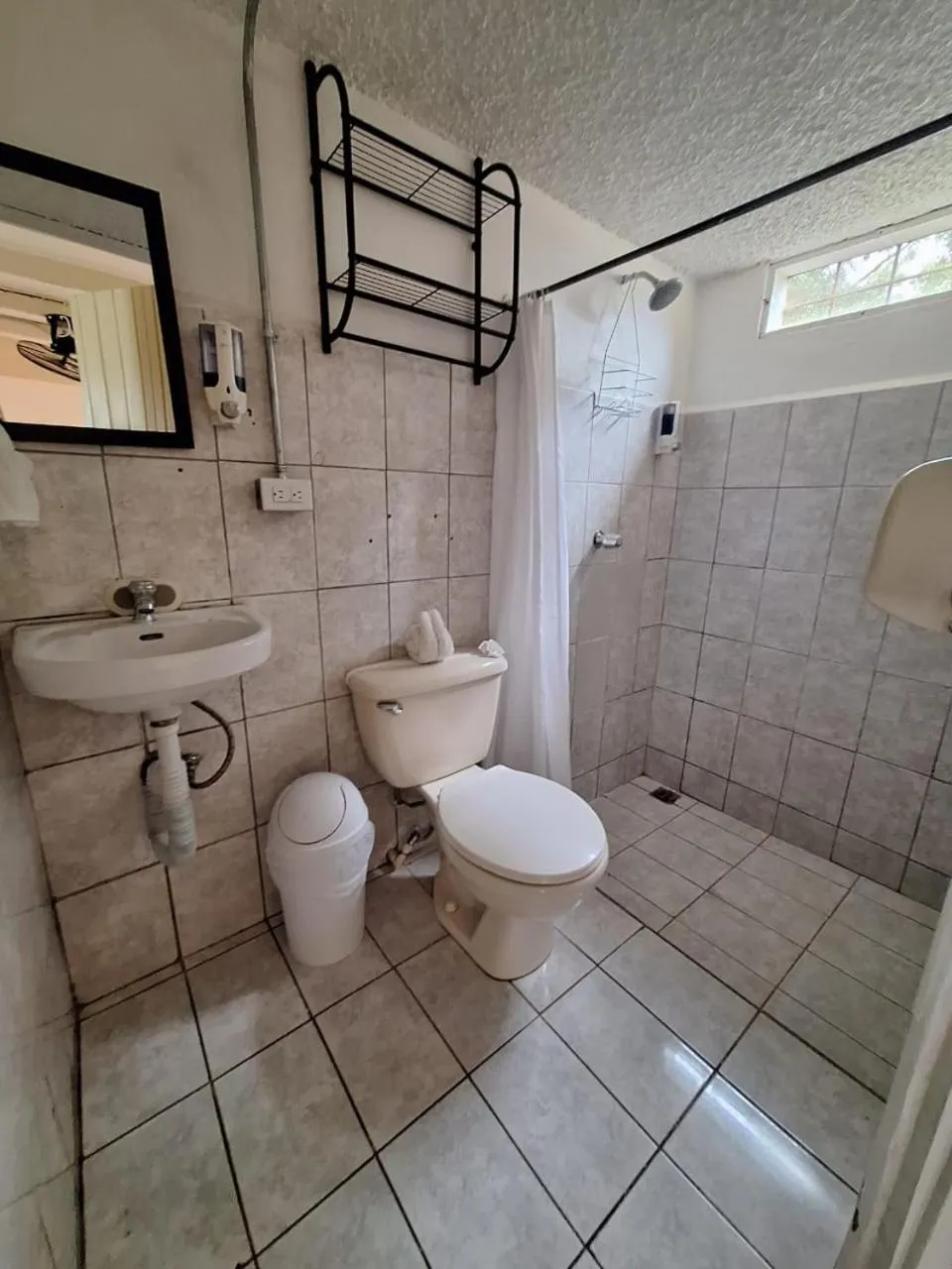 Shower in Hotel M&M Beach House