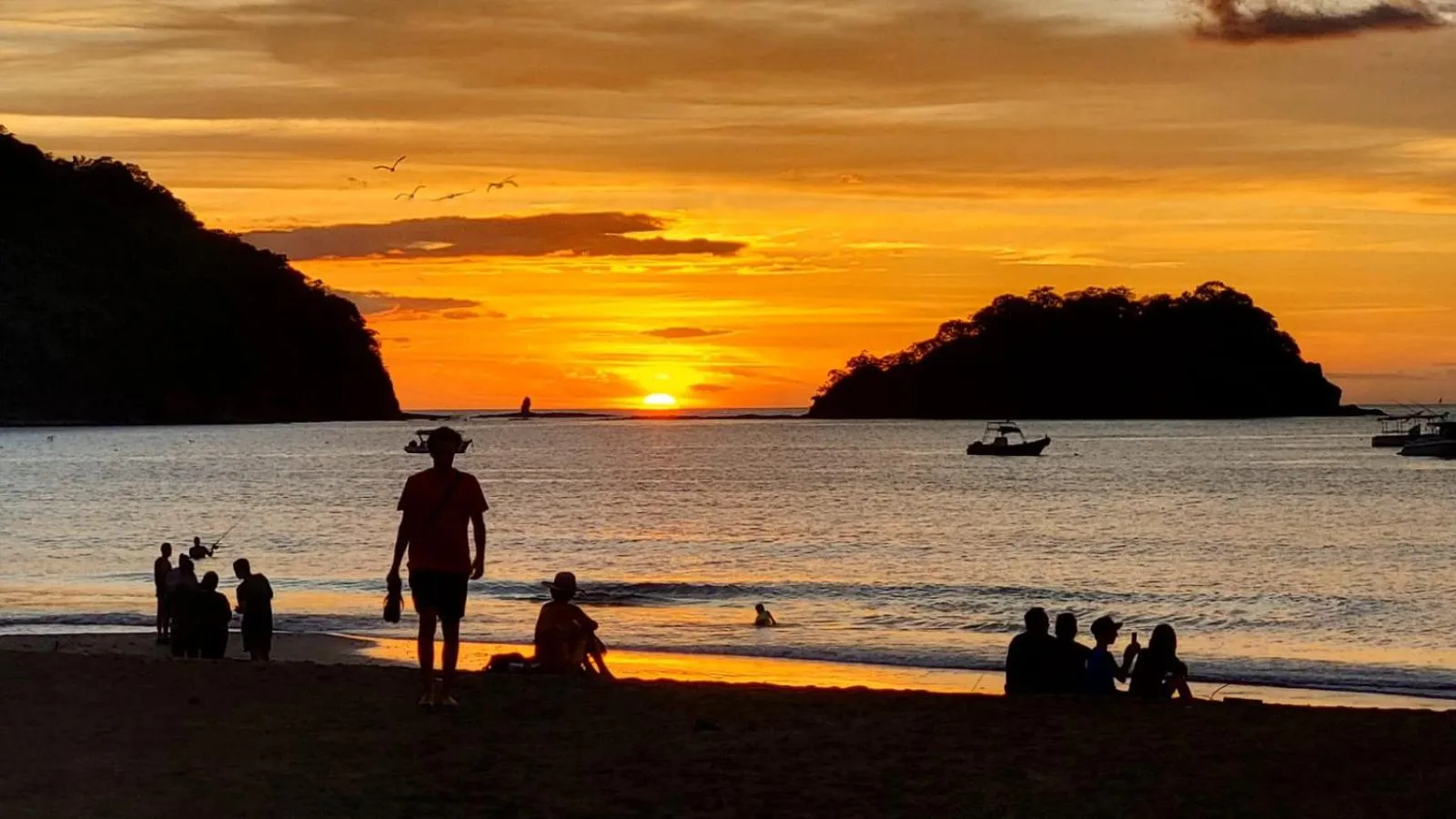 Beach in Hotel M&M Beach House