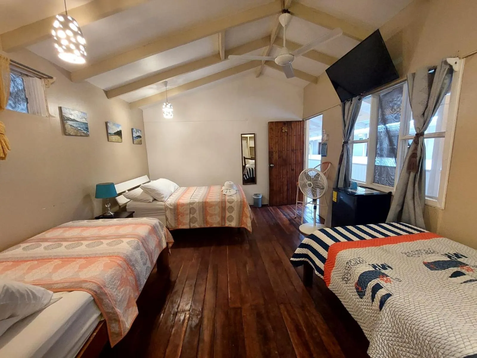 Photo of the whole room, Bed in Hotel M&M Beach House