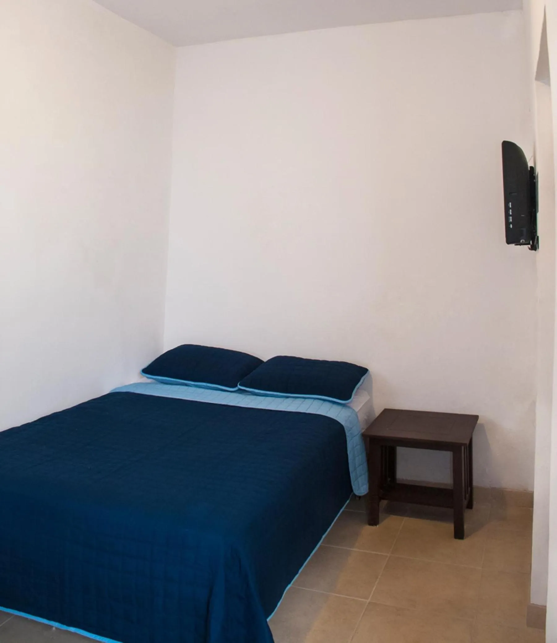 Bedroom, Bed in Hotel Bugambilias