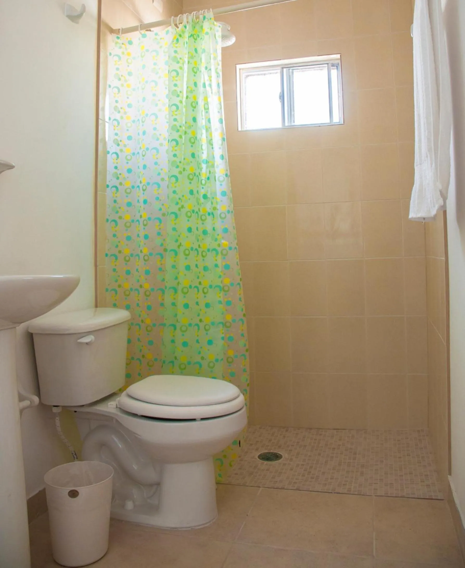 Bathroom in Hotel Bugambilias