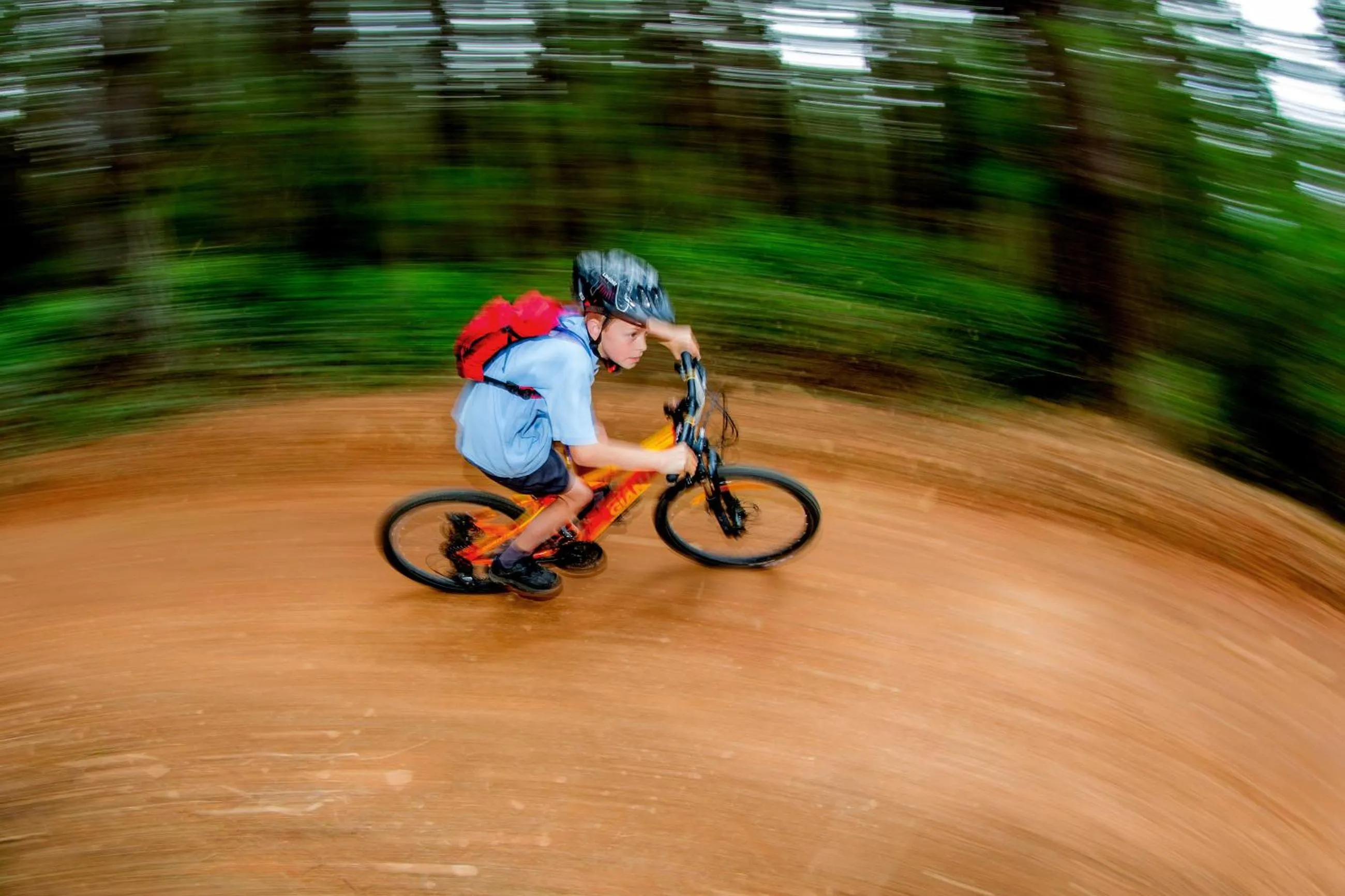 Cycling in Discovery Parks - Bright