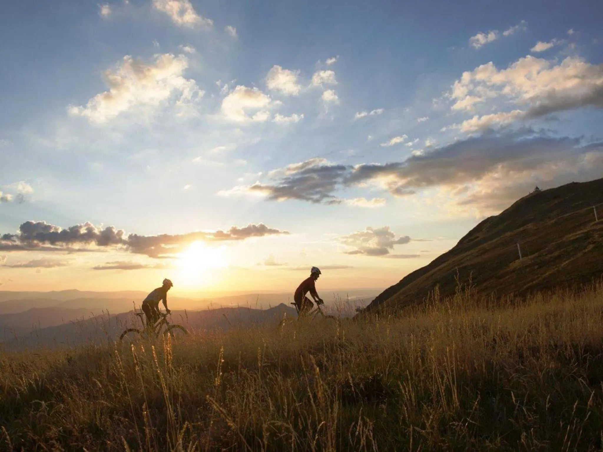Natural landscape in Discovery Parks - Bright