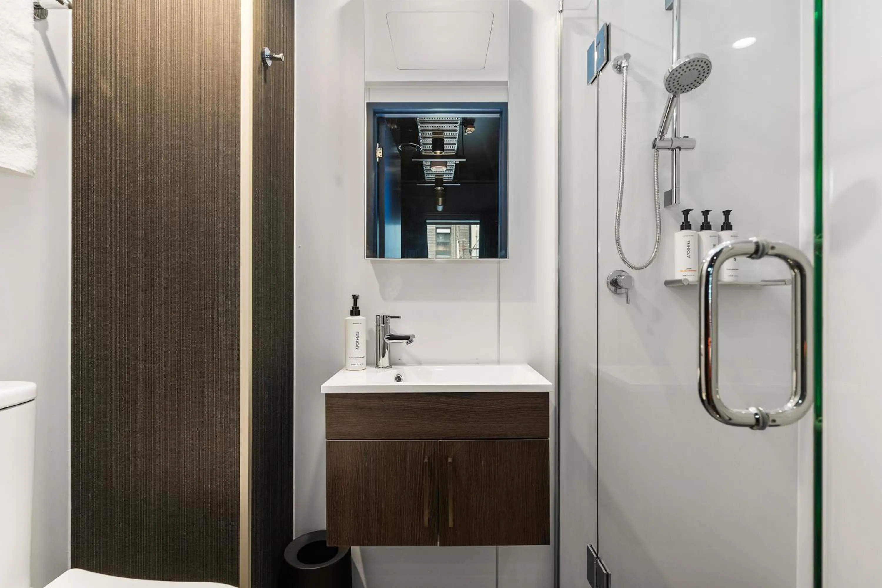 Bathroom in Abstract Hotel