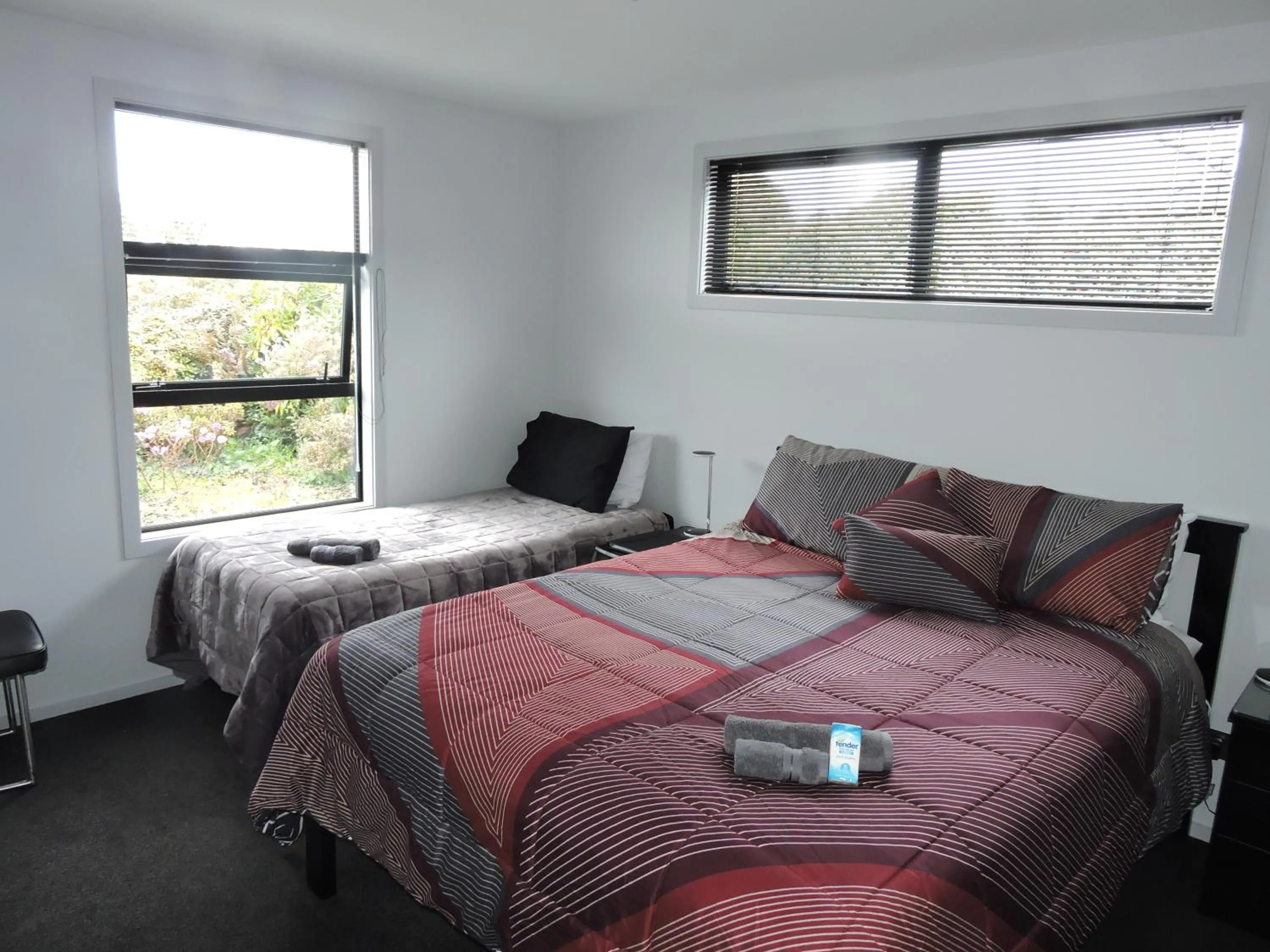 Photo of the whole room, Bed in The Reservation B&B