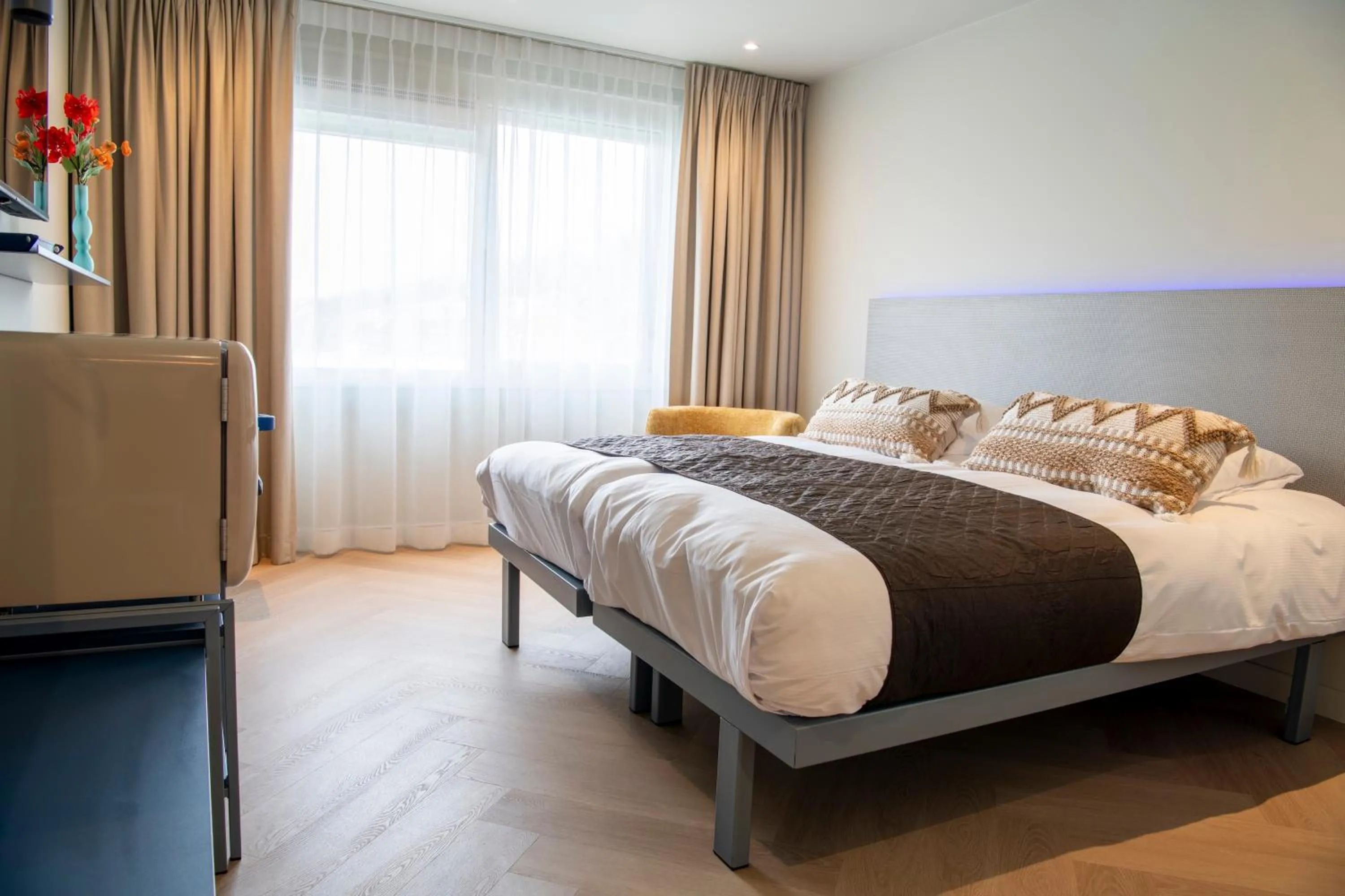 Bed in Boutique Hotel Herbergh Amsterdam Airport FREE PARKING