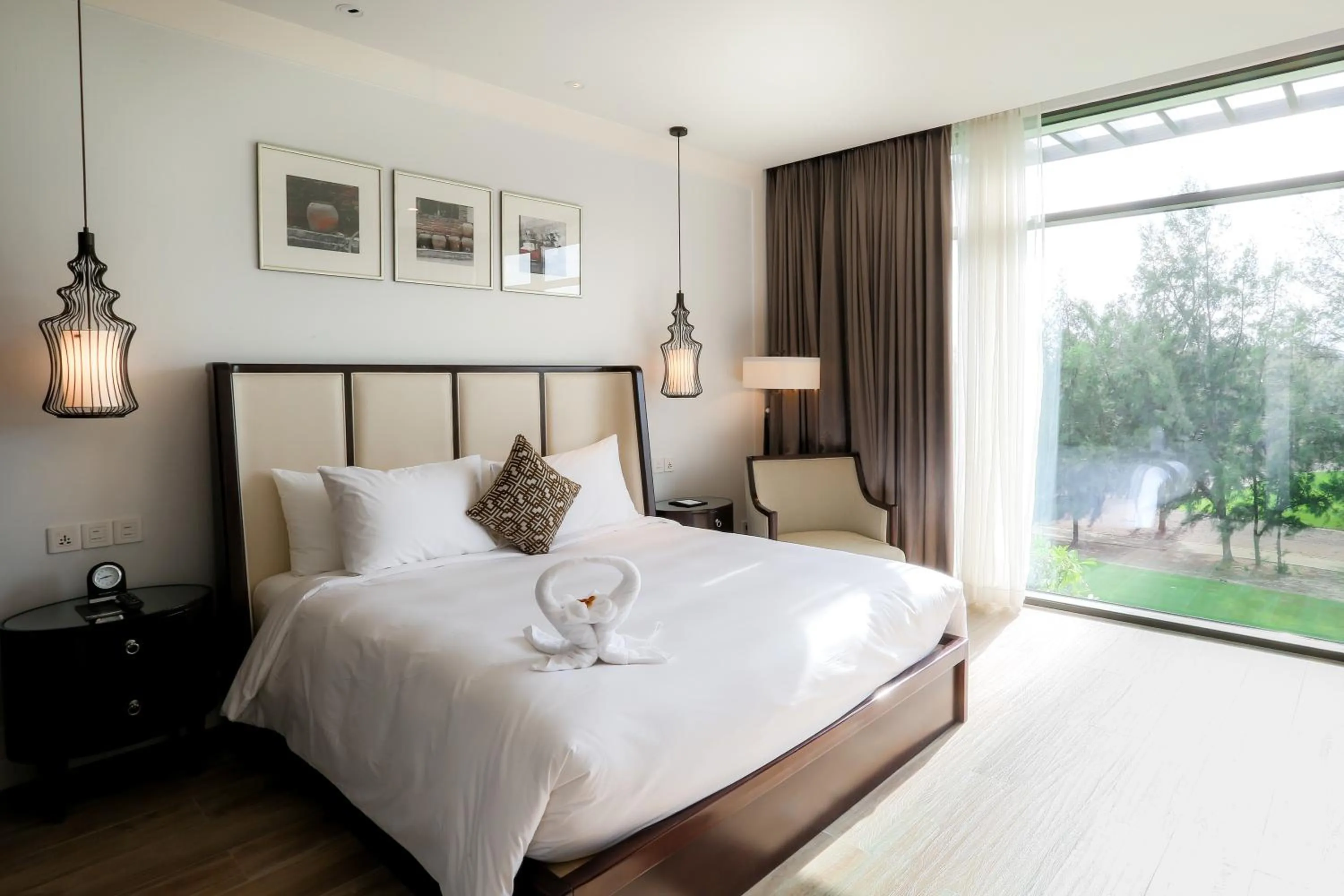 Bed in Montgomerie Links Hotel & Villas