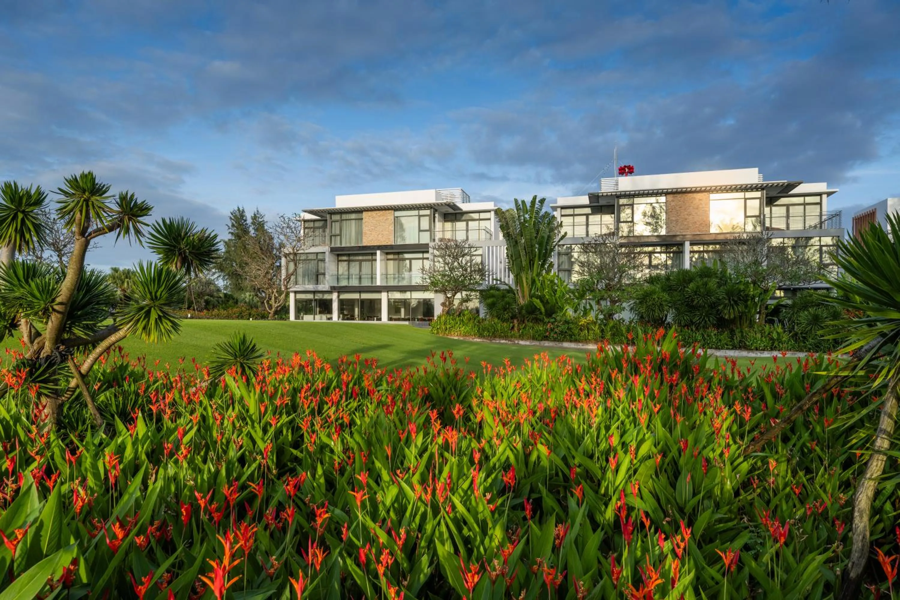 Property building in Montgomerie Links Hotel & Villas