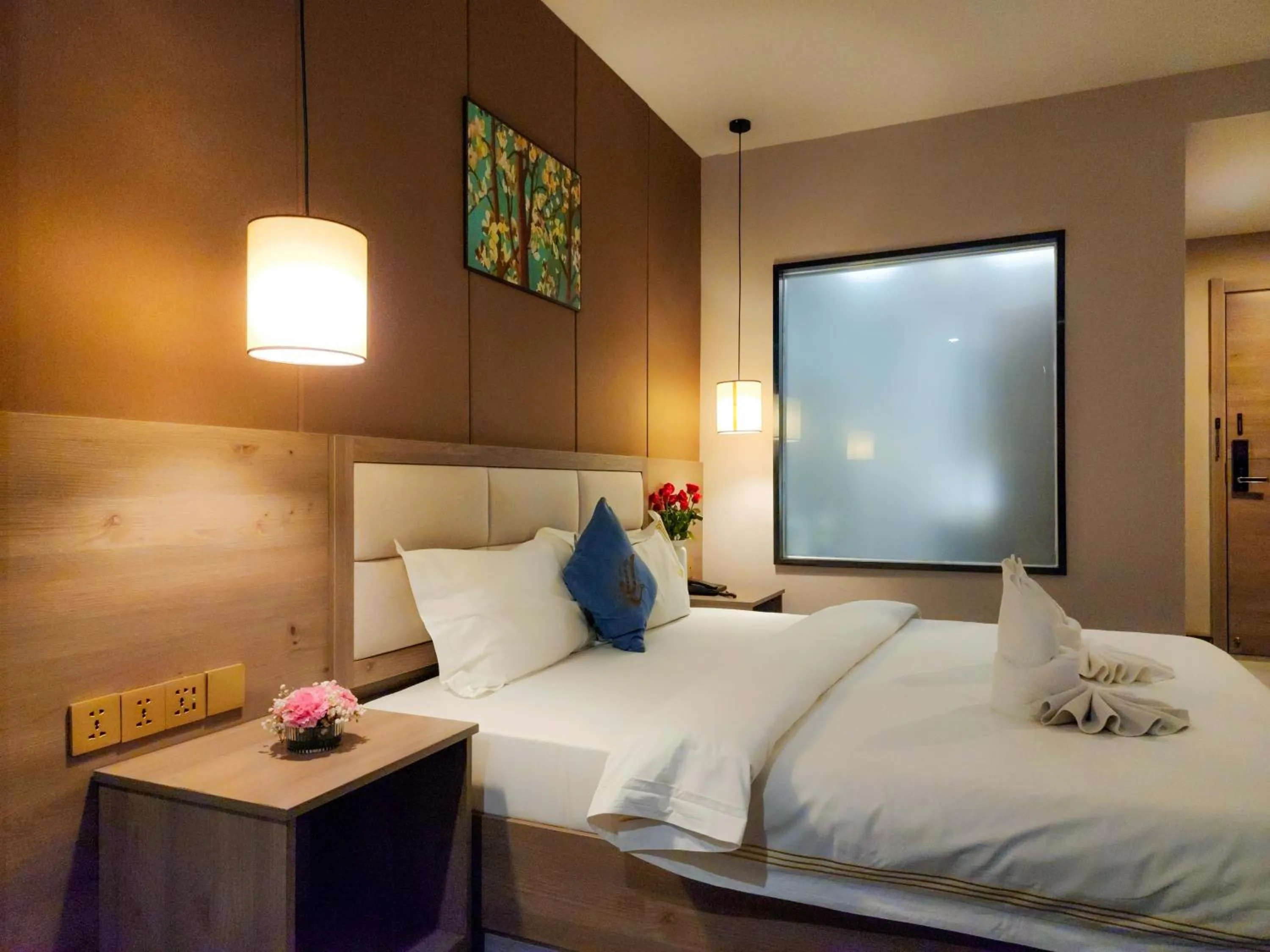 Bedroom in Sunshine Hotel