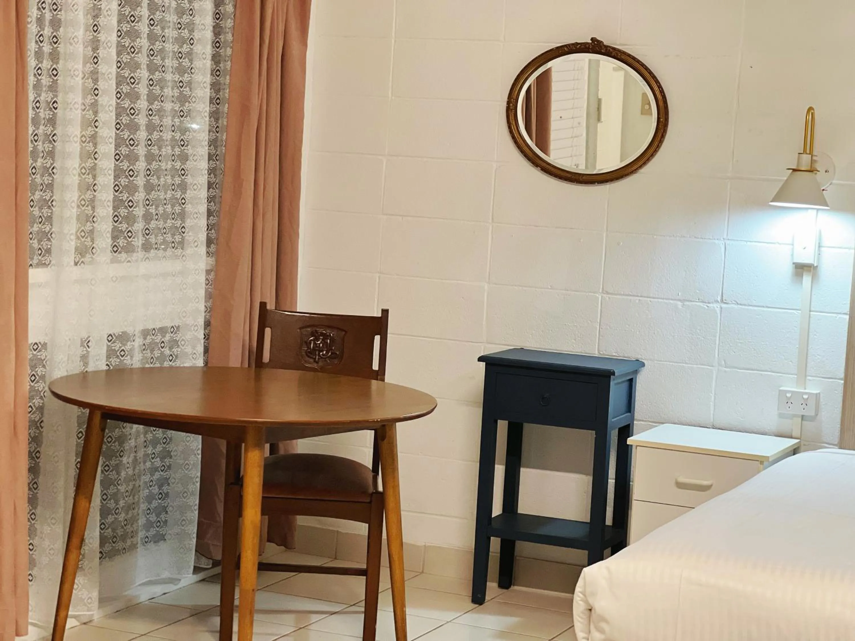 Bed in Coffs Windmill Motel