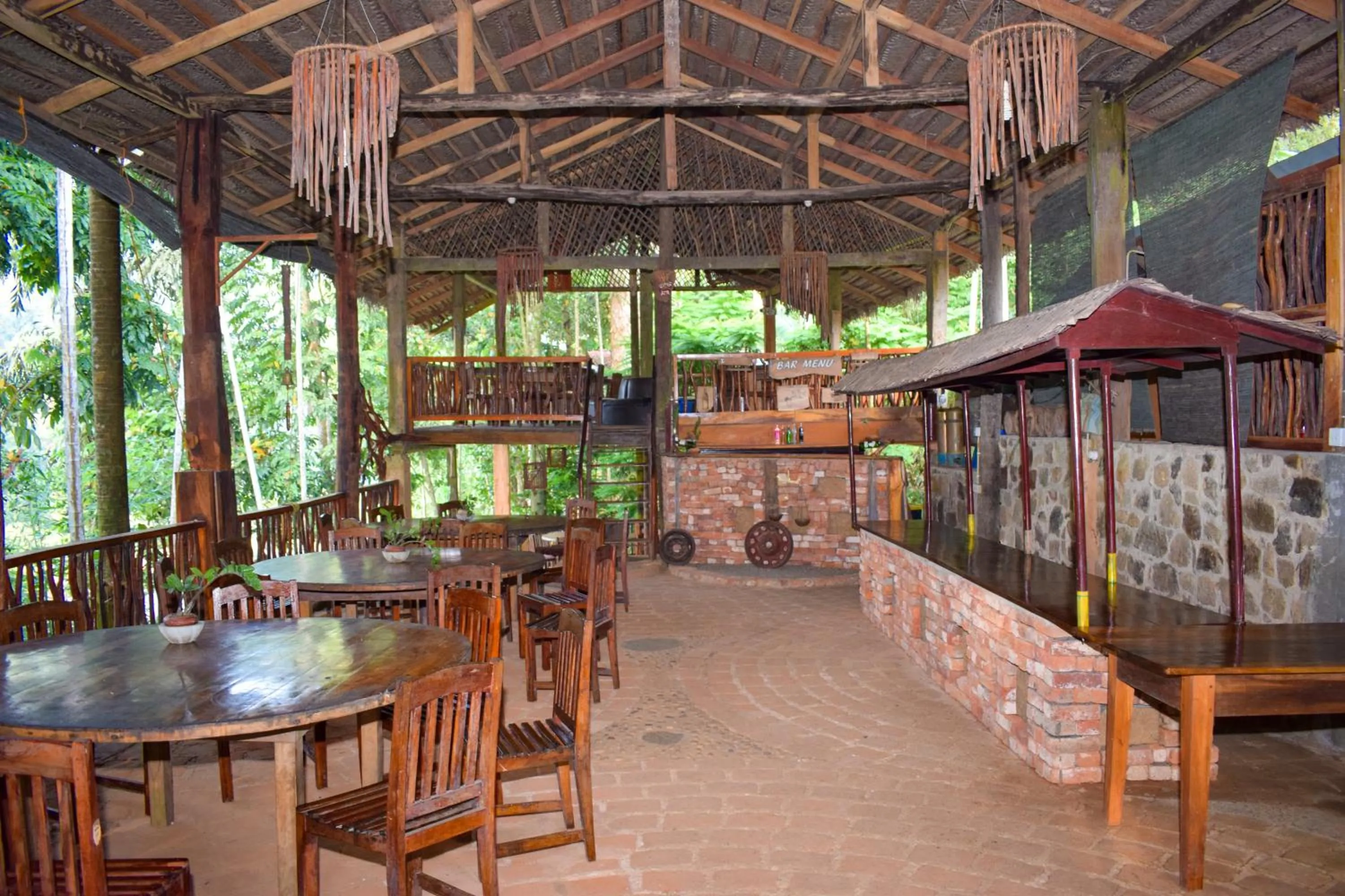 Restaurant/places to eat in Rafters Retreat