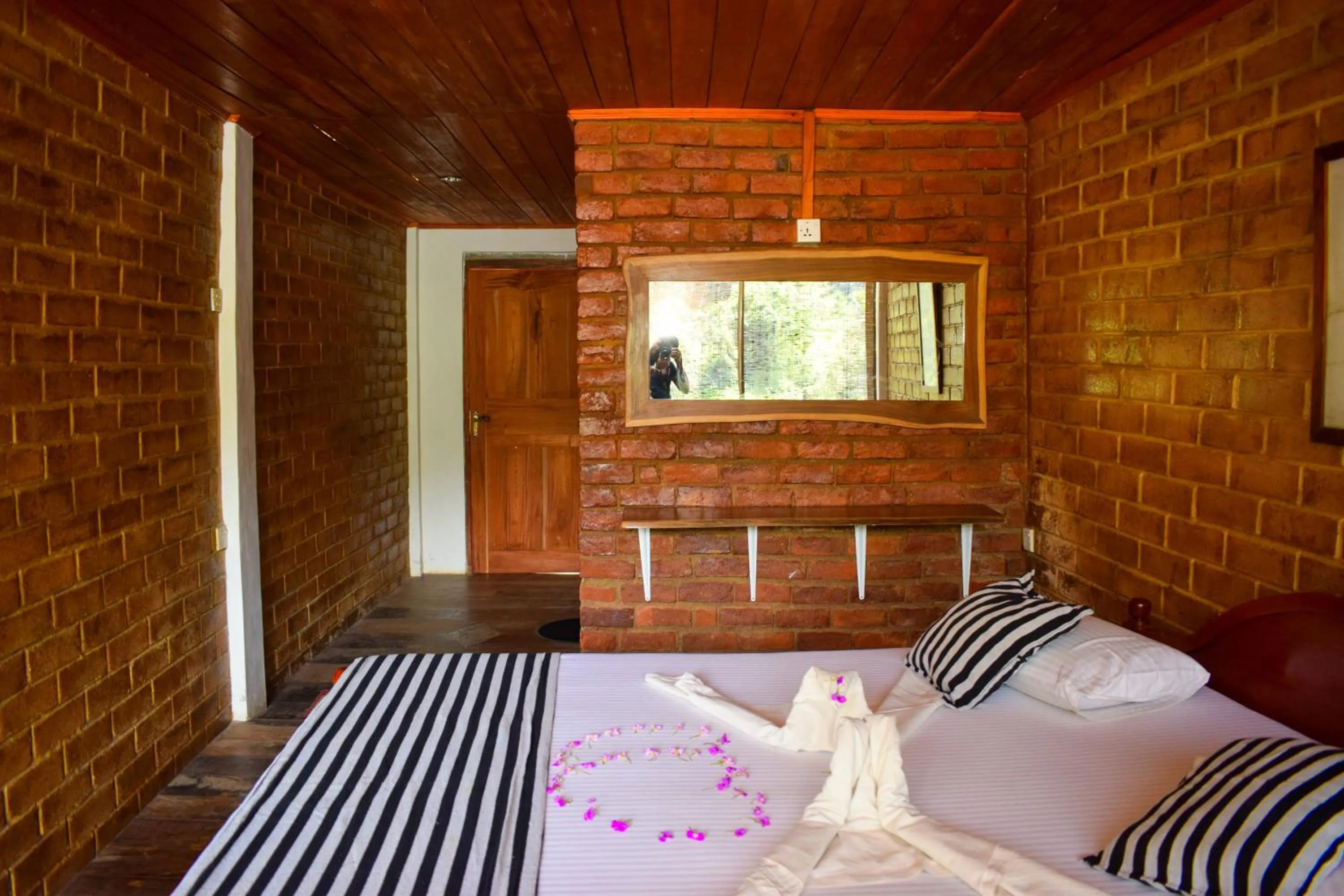 Bed in Rafters Retreat