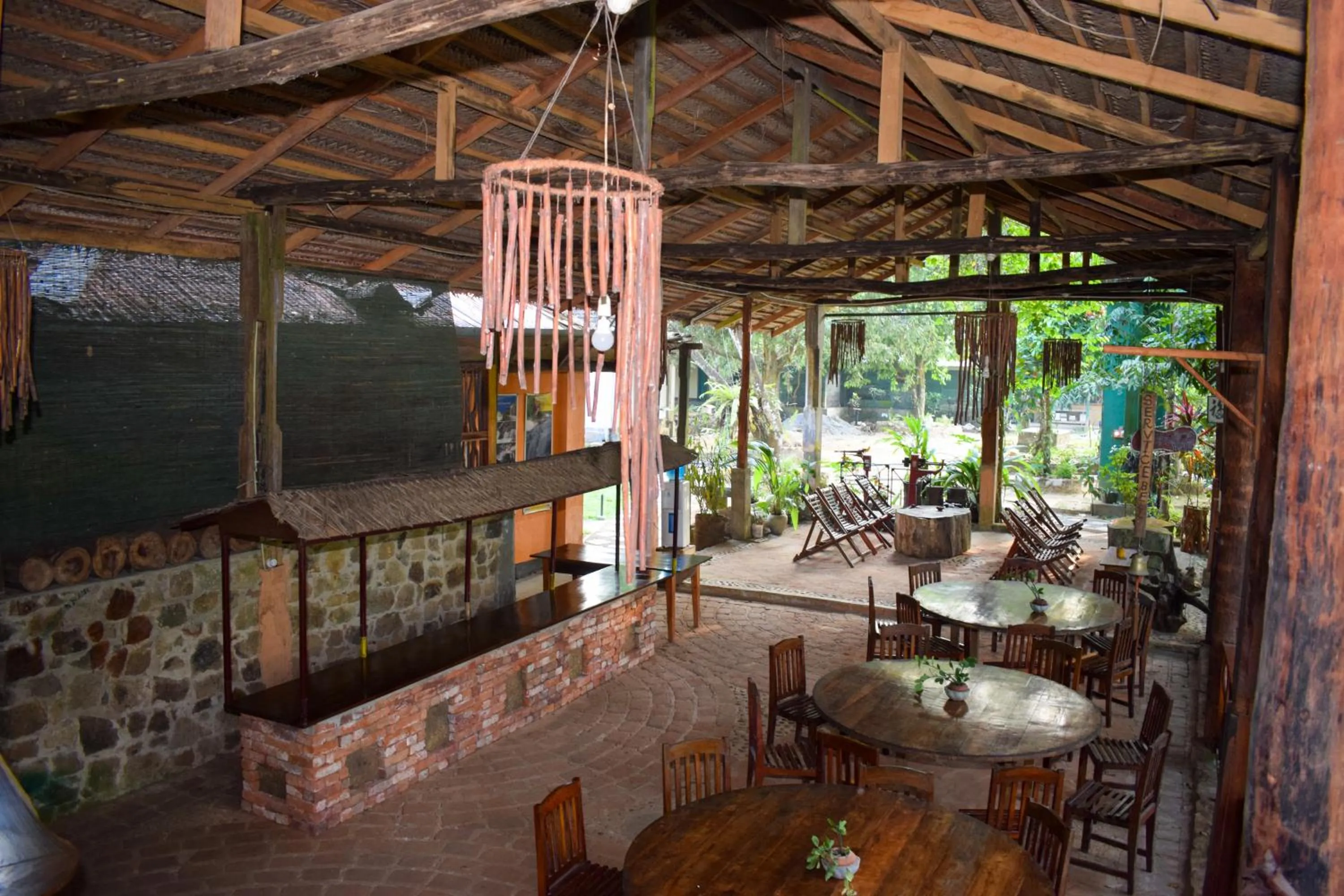 Restaurant/places to eat in Rafters Retreat