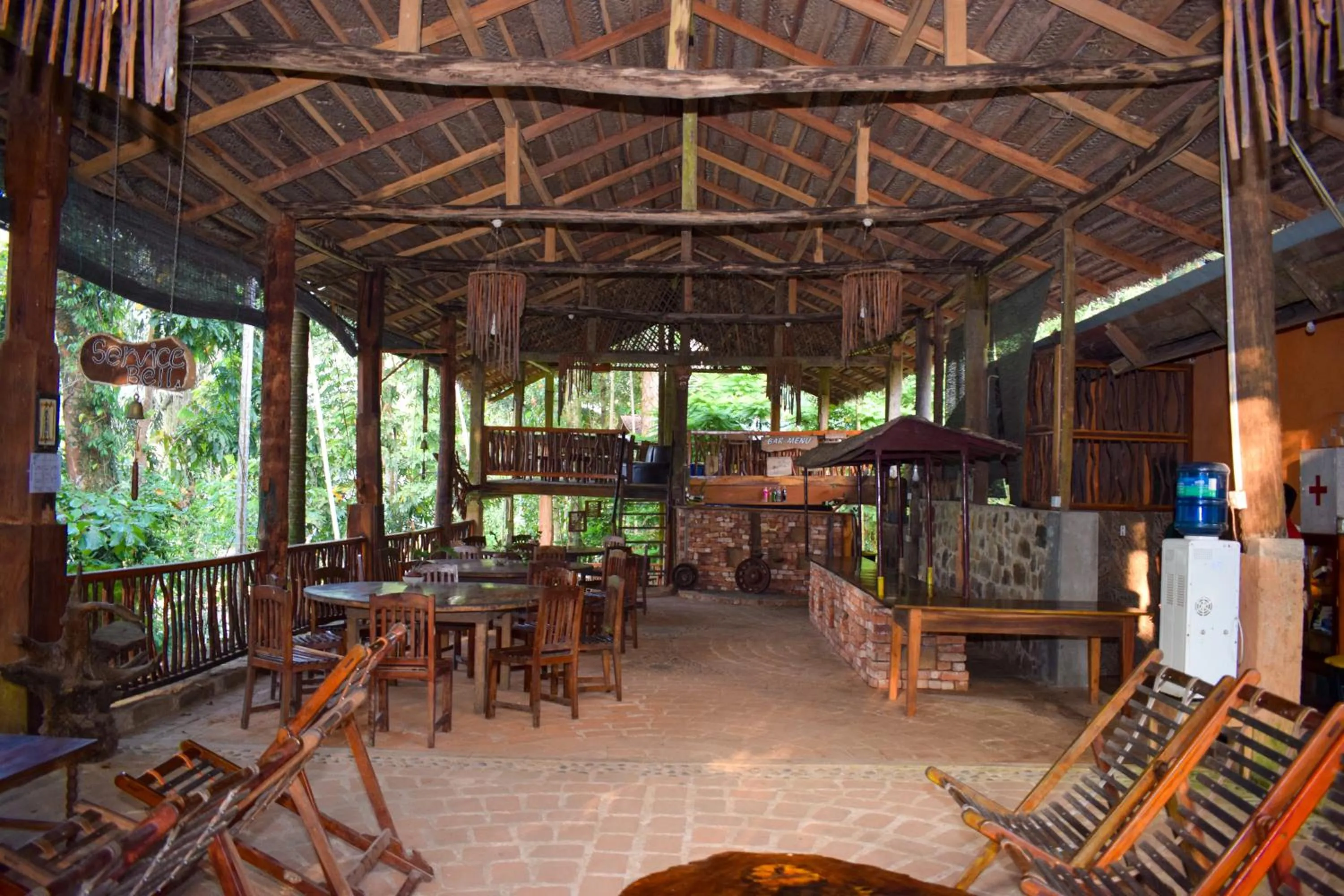 Restaurant/places to eat in Rafters Retreat