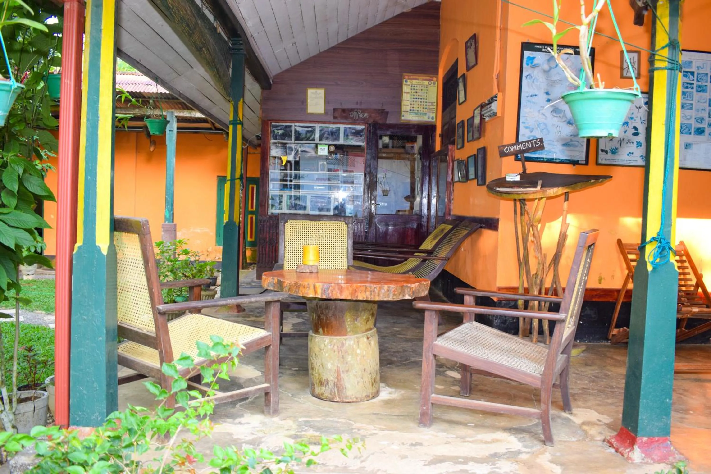 Patio in Rafters Retreat