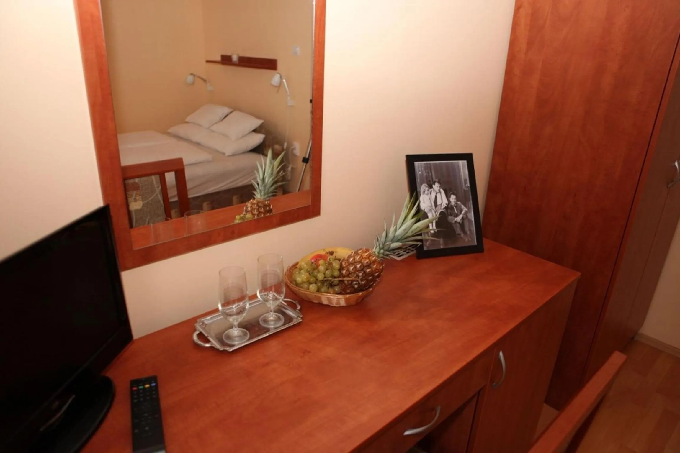 Decorative detail in Stan és Panzió