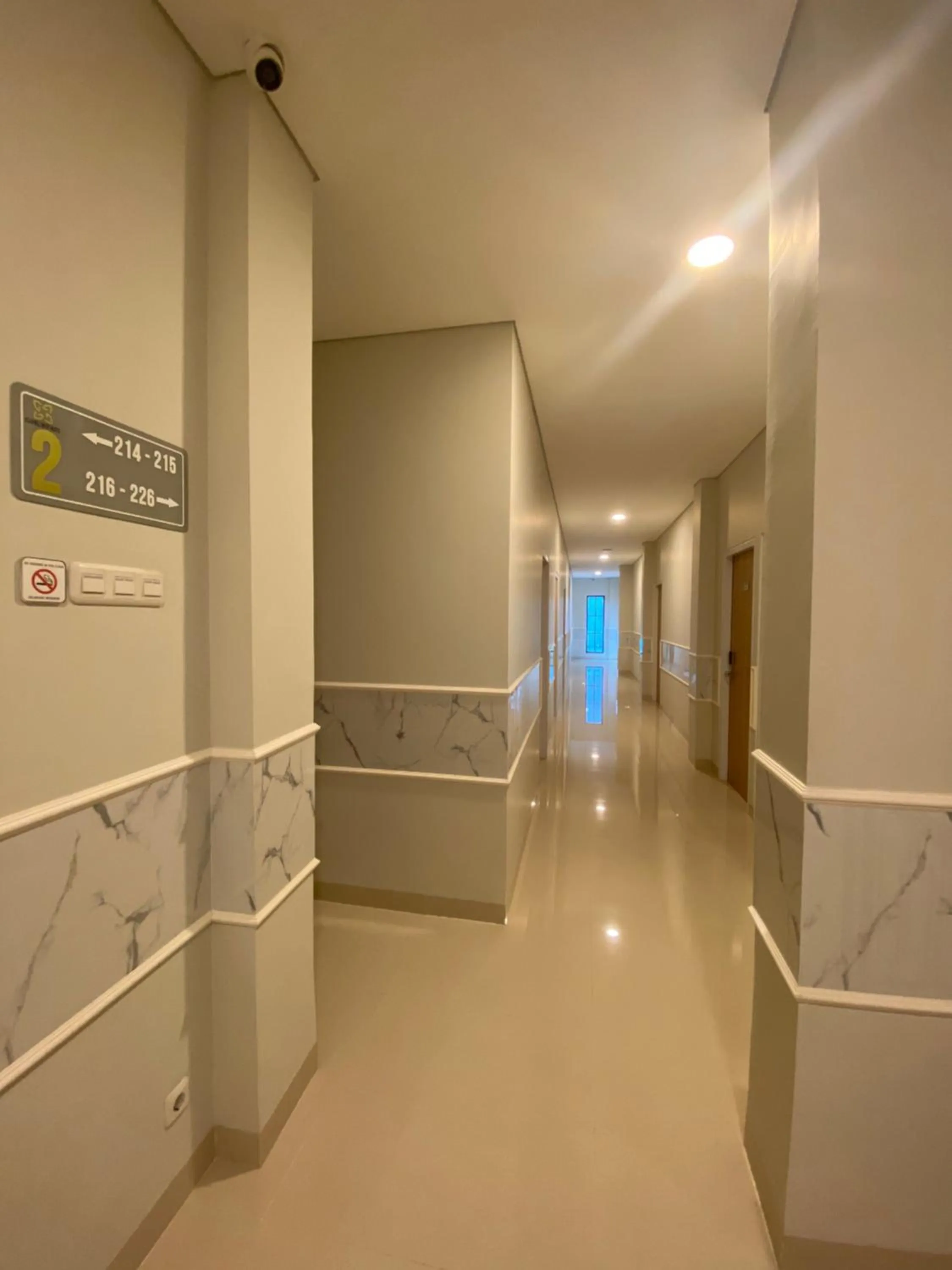 Ghurfati Hotel Wedana