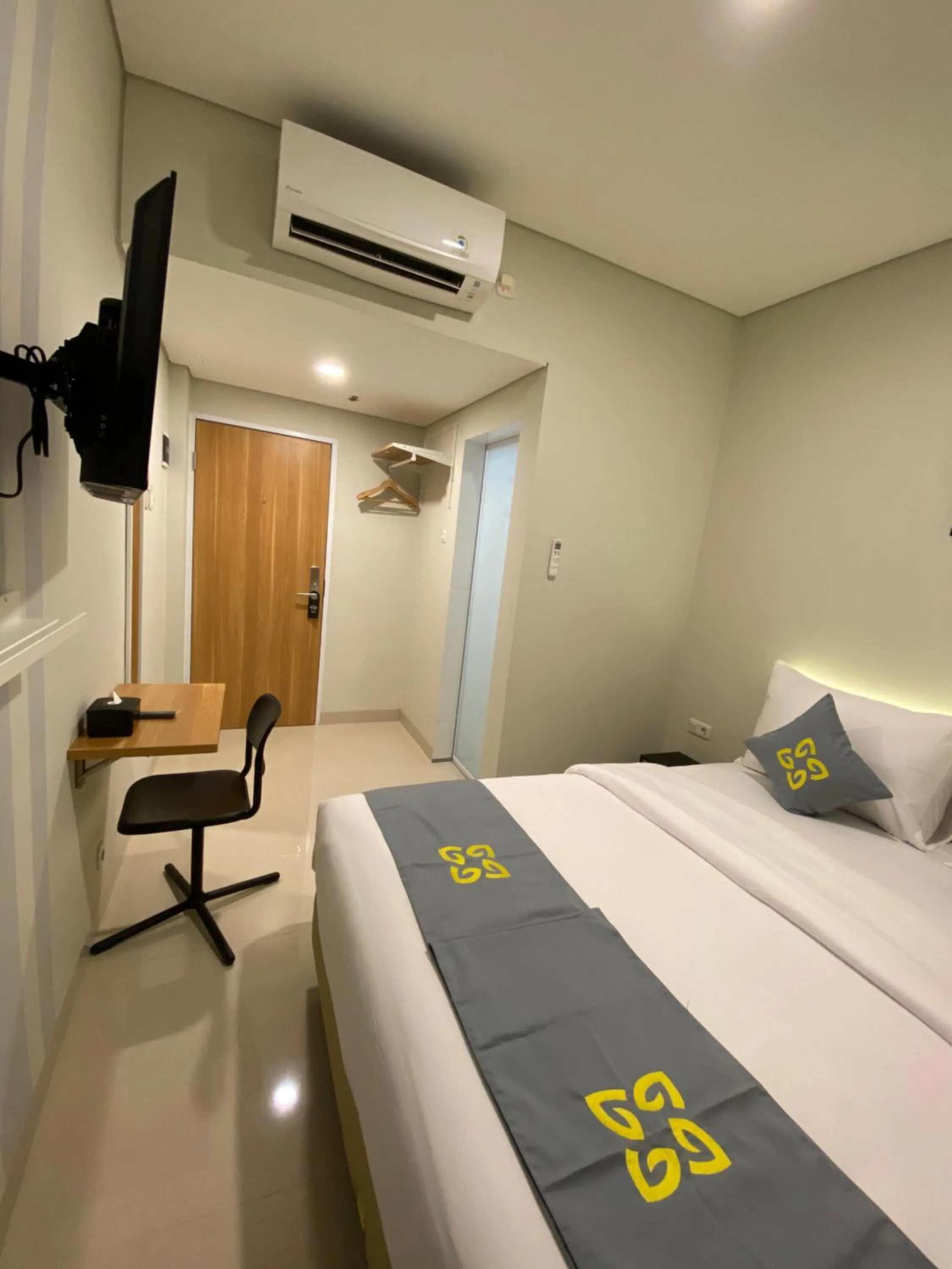 Bed in Ghurfati Hotel Wedana