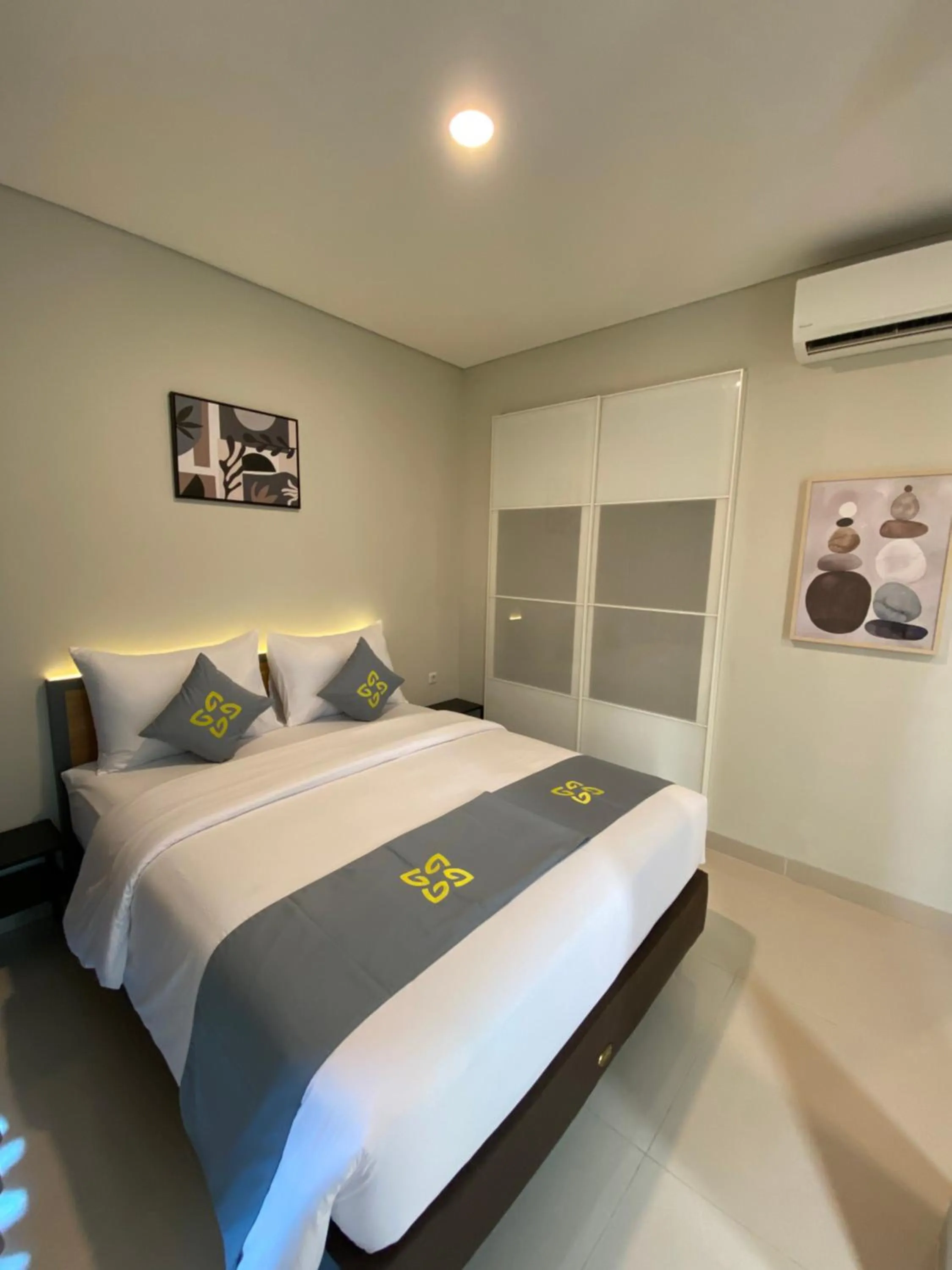 Bed in Ghurfati Hotel Wedana