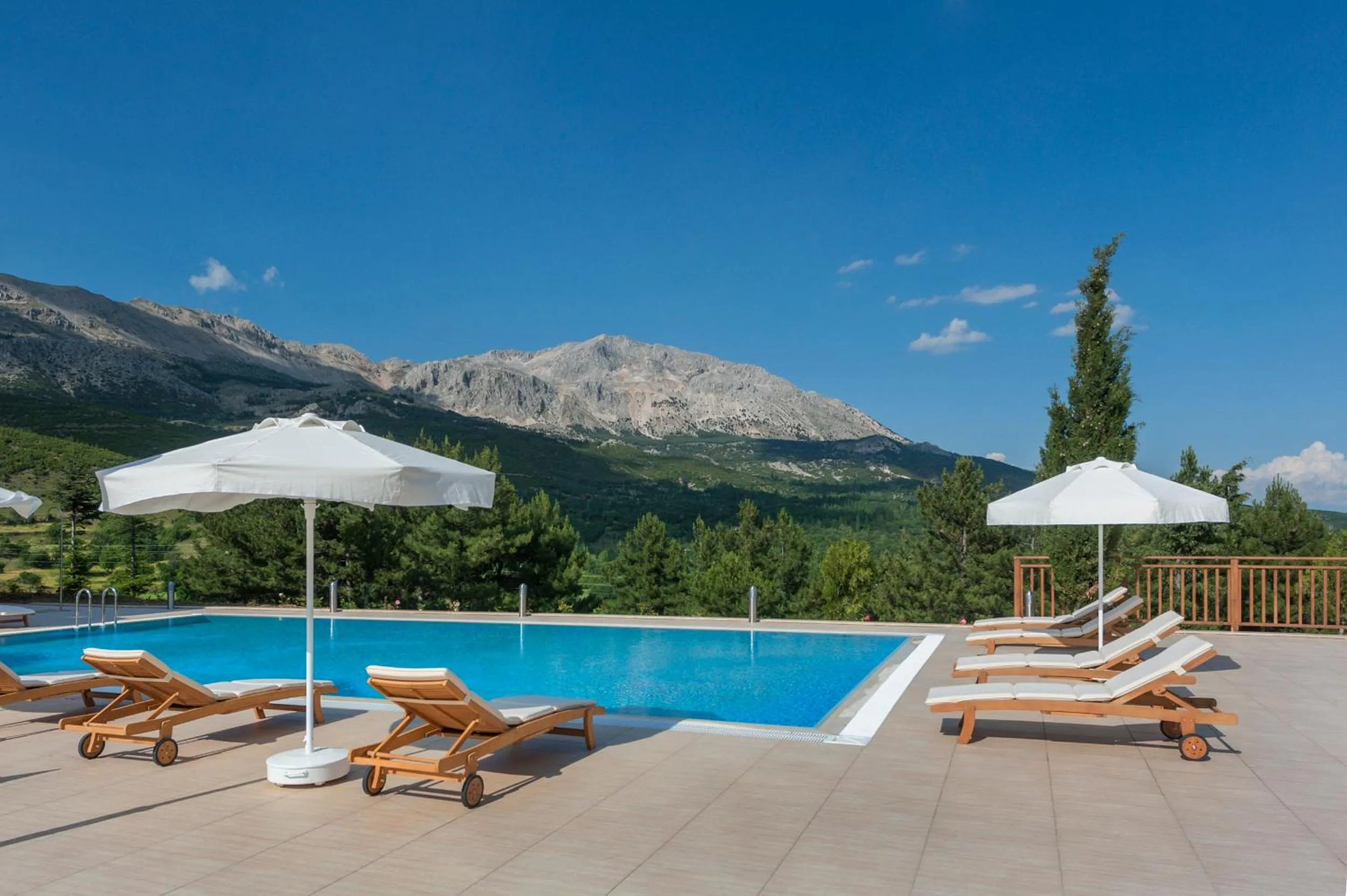 Swimming pool in Sagalassos Lodge & Spa Hotel