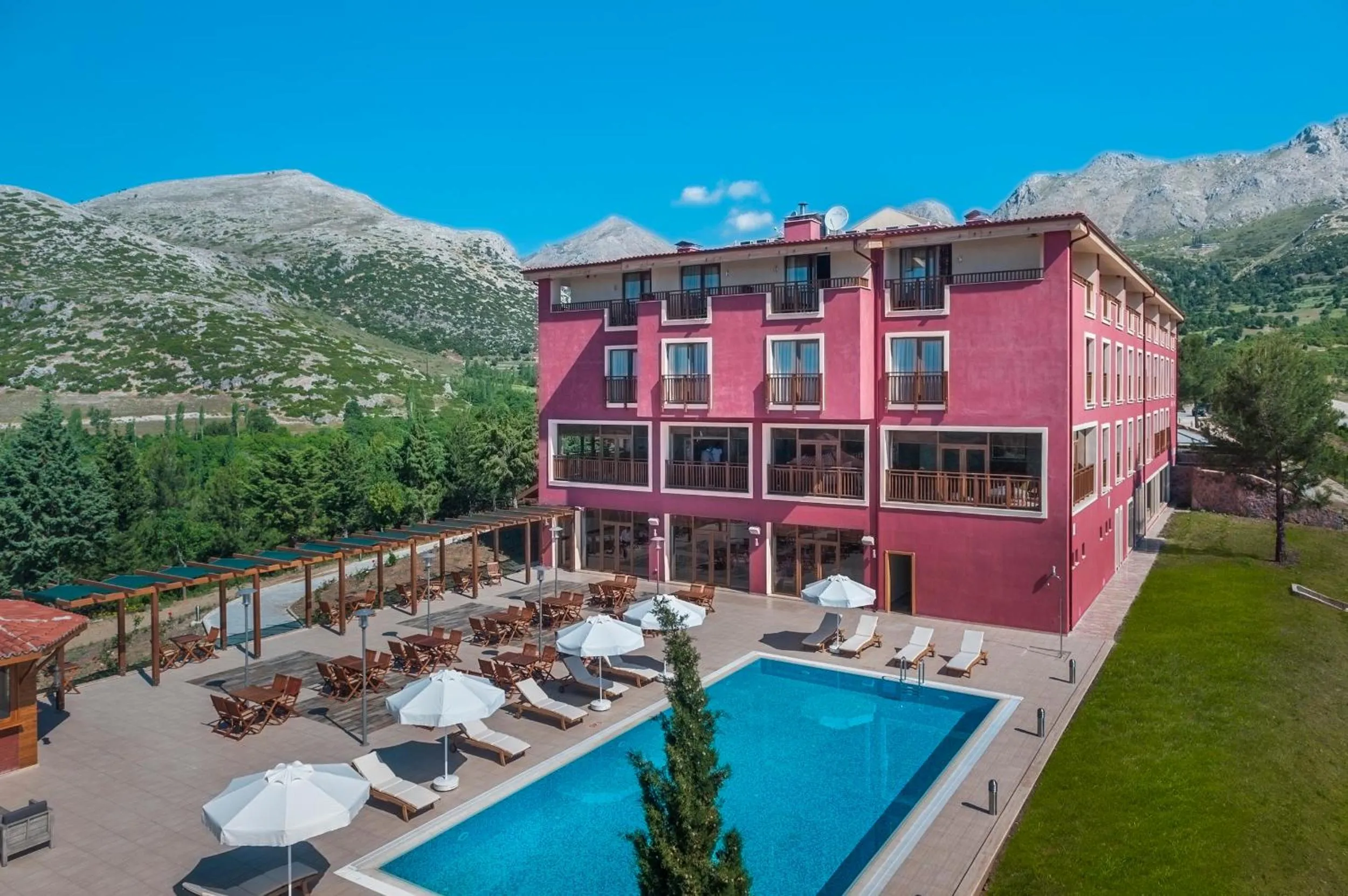 Facade/entrance in Sagalassos Lodge & Spa Hotel