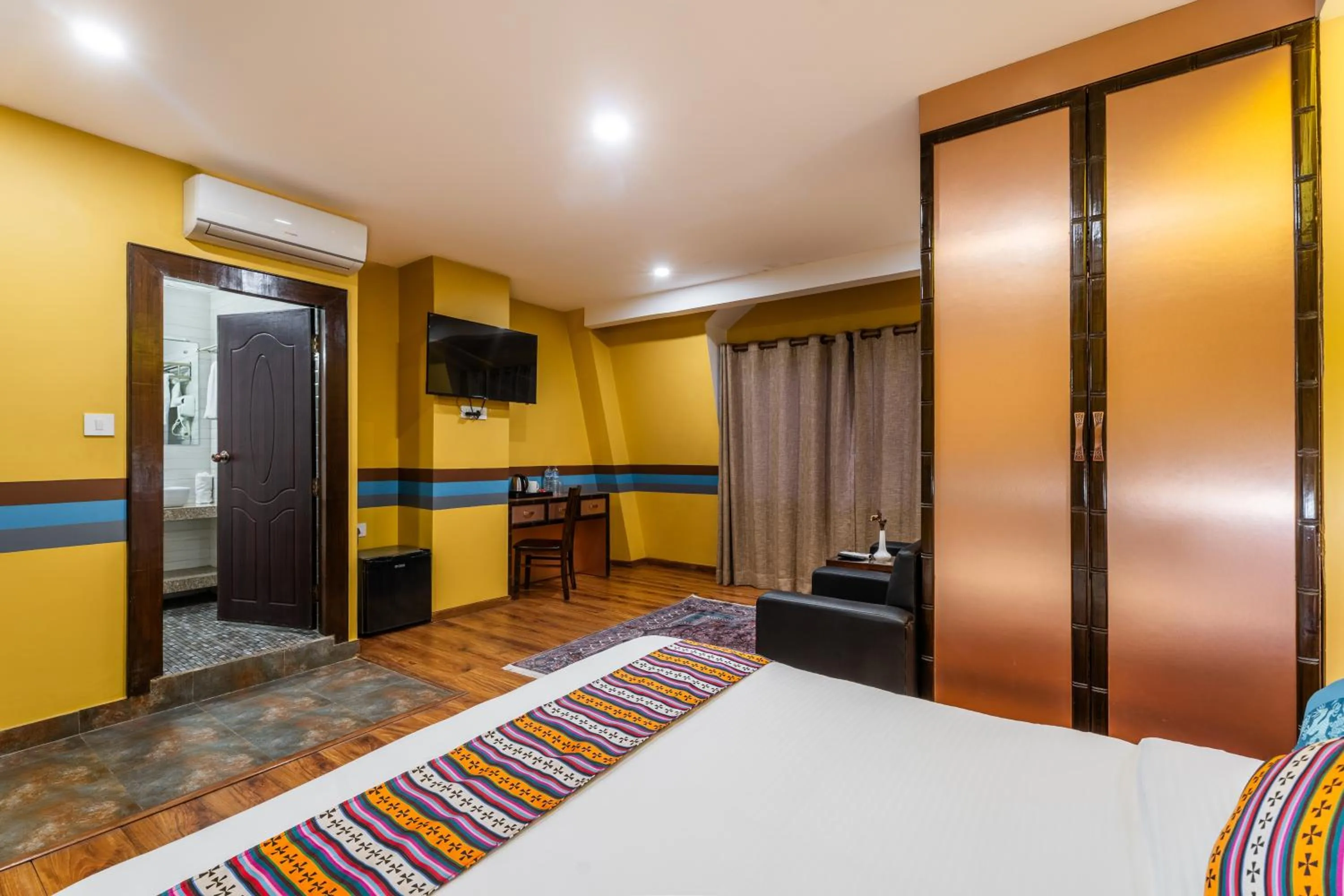 Bedroom, Bed in Hotel Yukhang