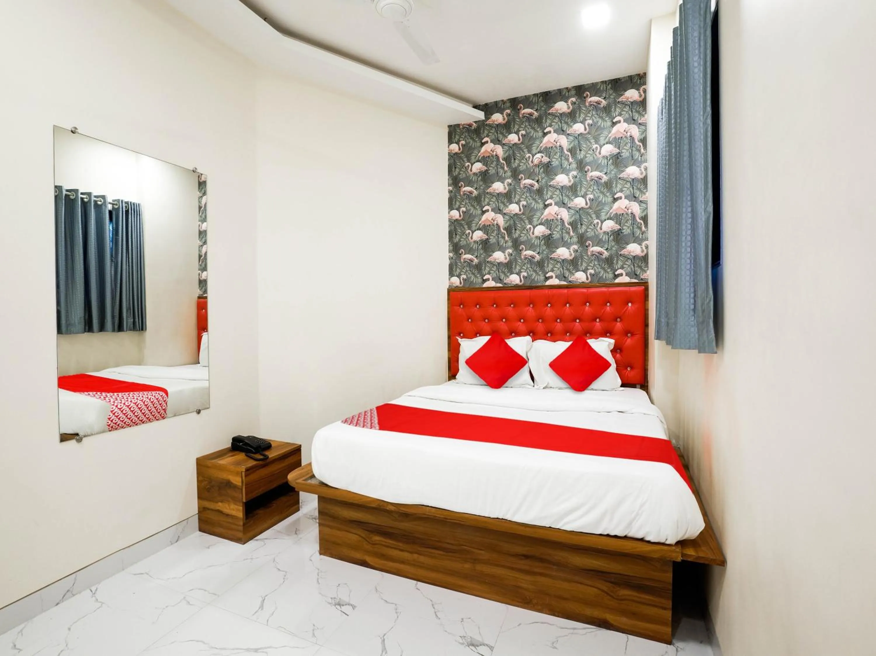 Bedroom in Hotel O King Residency Near Bharat Talkies