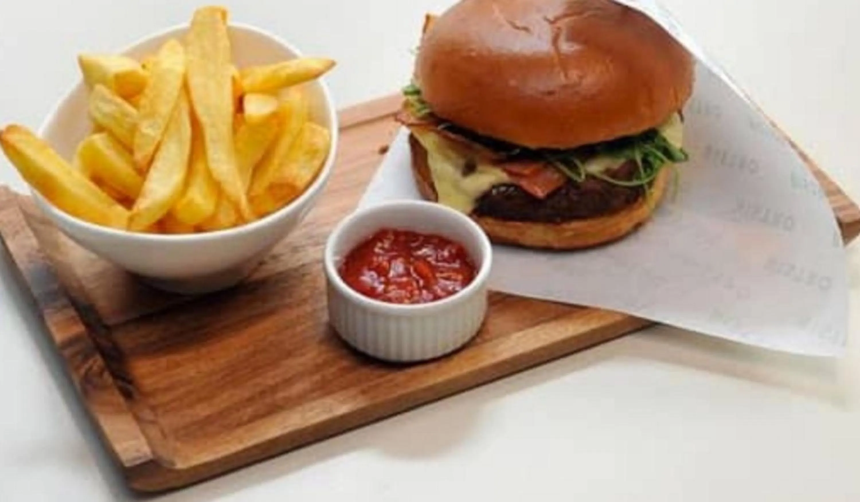 Restaurant/places to eat, Food in The Devonshire House Hotel