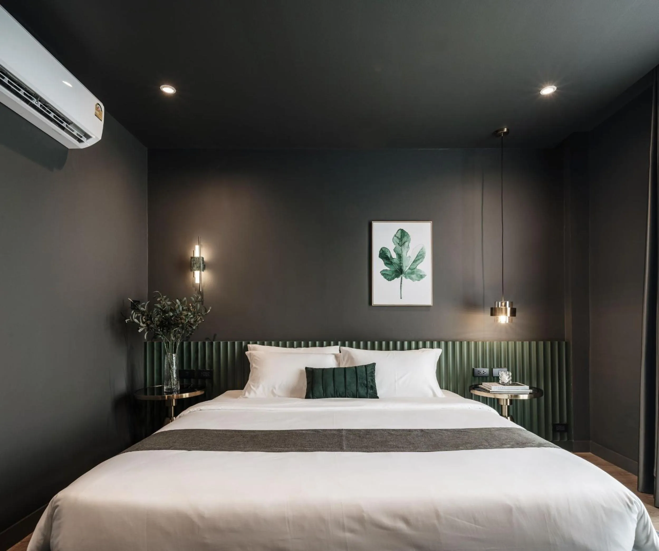 Bedroom, Bed in Cher Hostel Bangkok