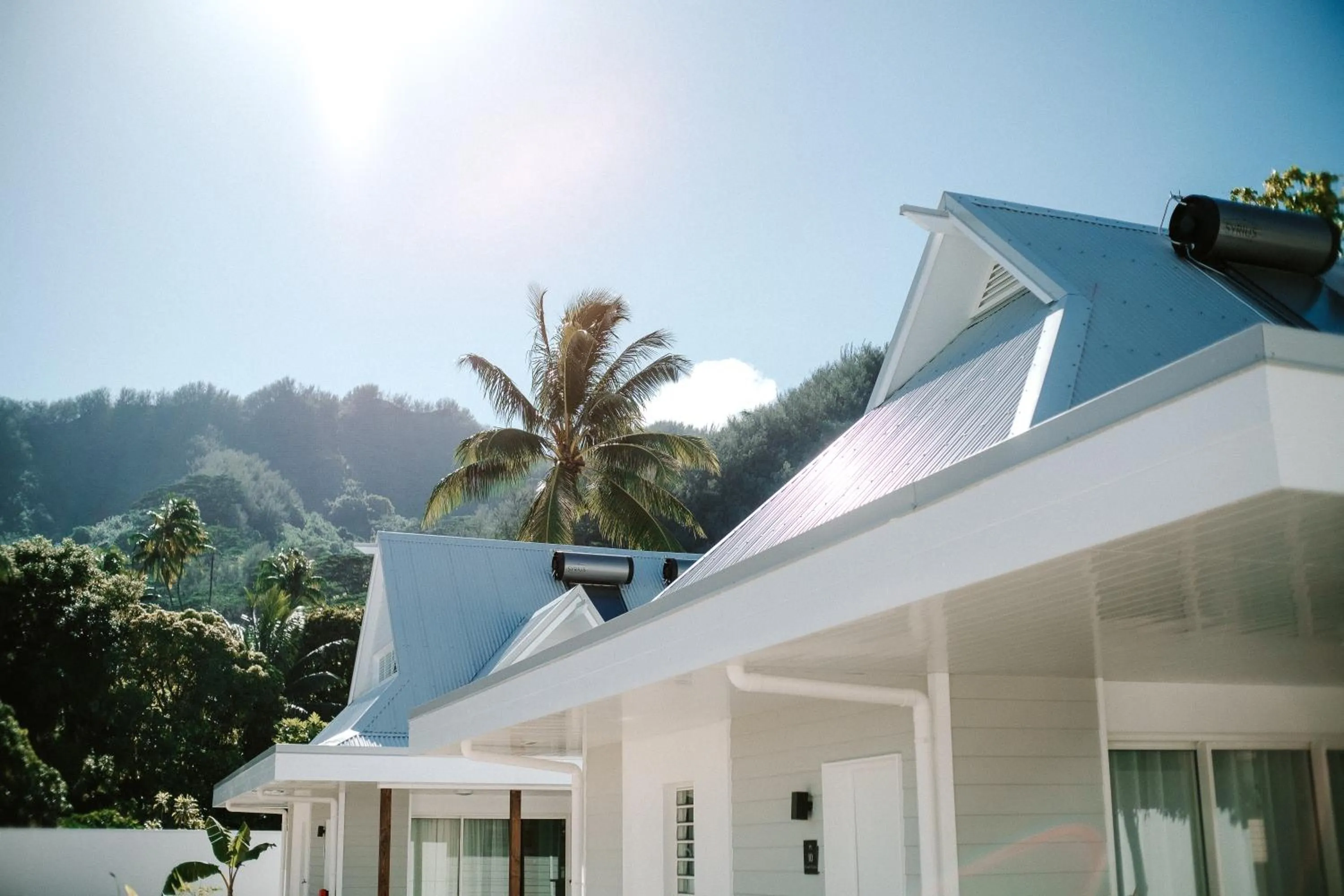 Property building in Niu Beach Hôtel Moorea