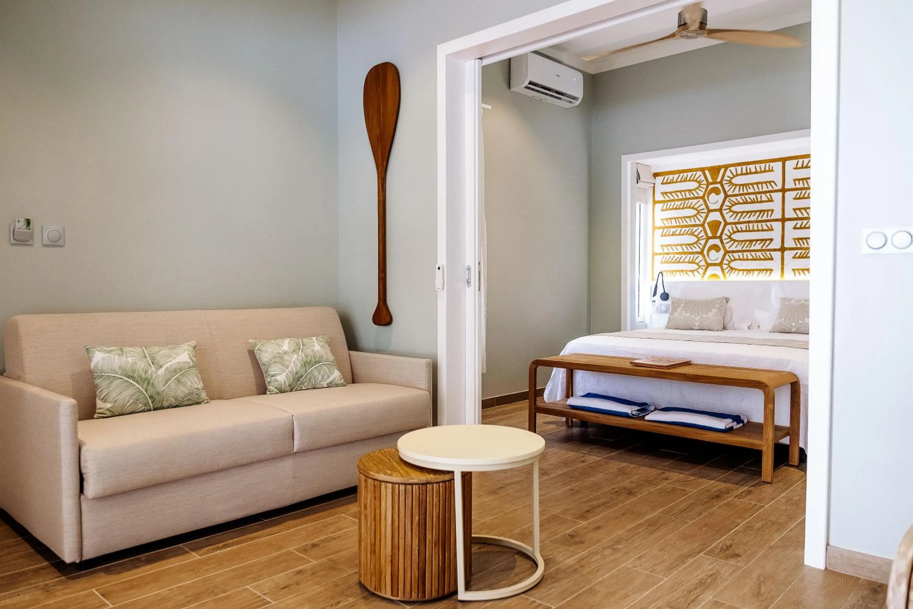 Bed in Niu Beach Hôtel Moorea