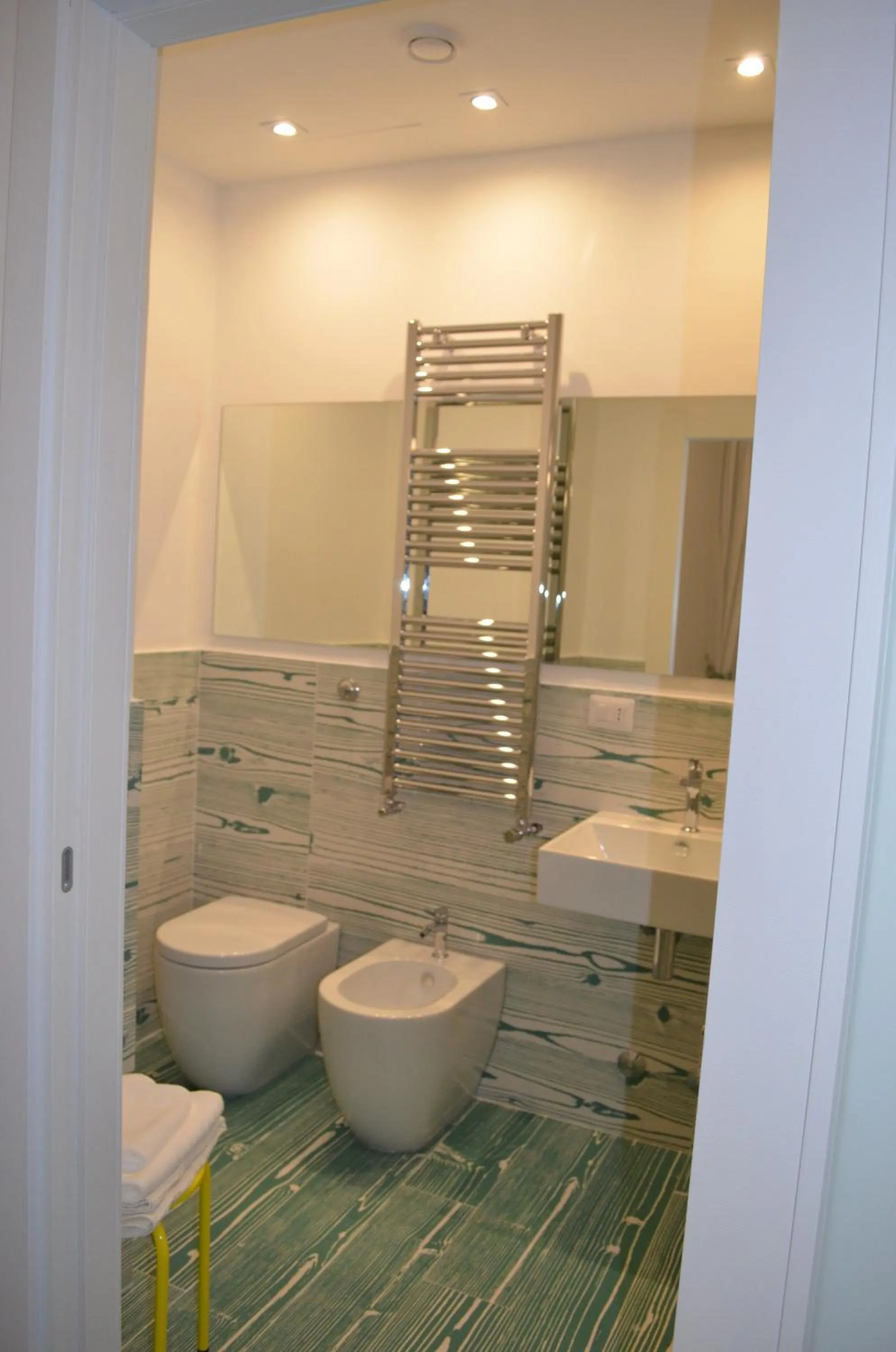 Bathroom in Divine Bed & Breakfast