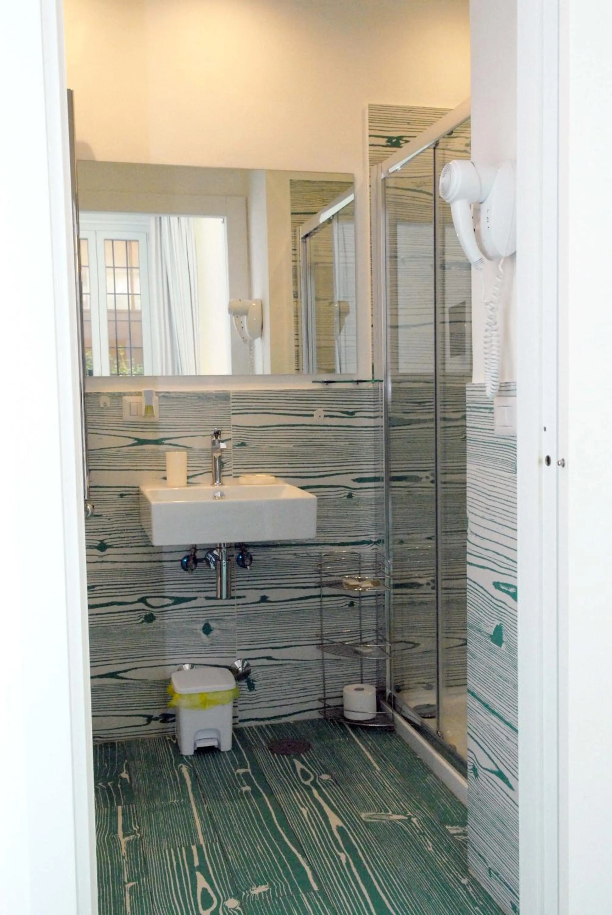 Bathroom in Divine Bed & Breakfast