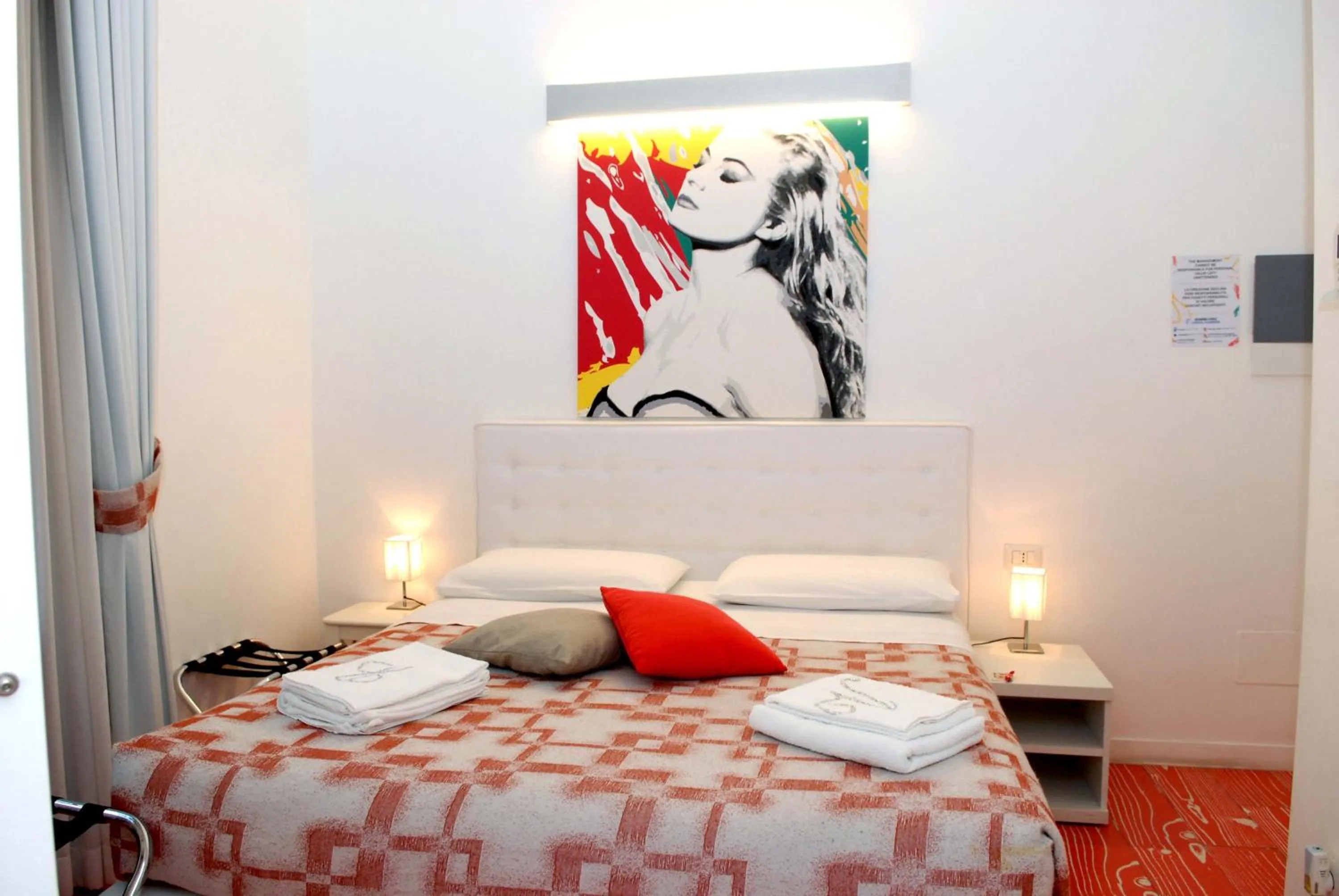 Photo of the whole room, Bed in Divine Bed & Breakfast