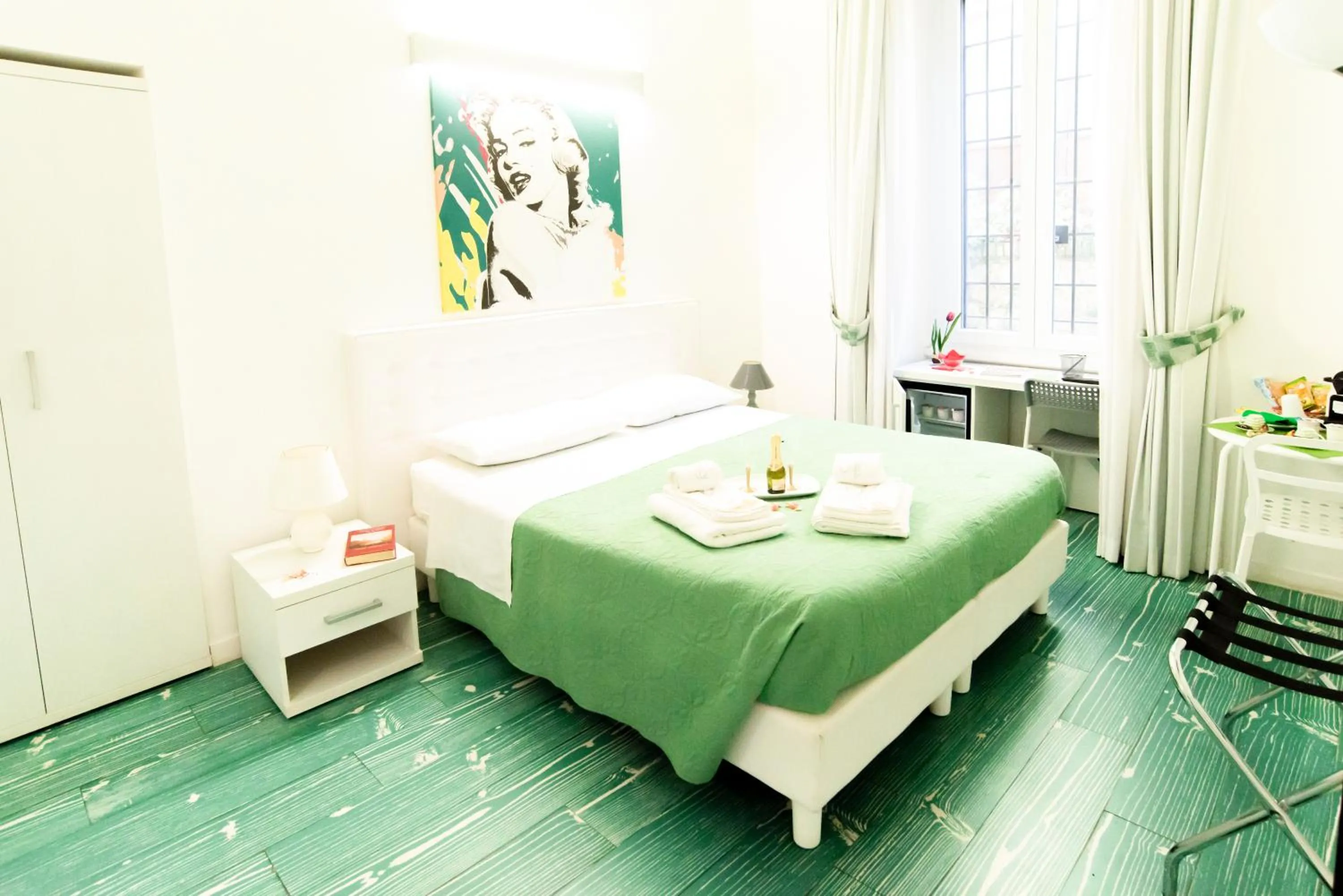 Bed in Divine Bed & Breakfast