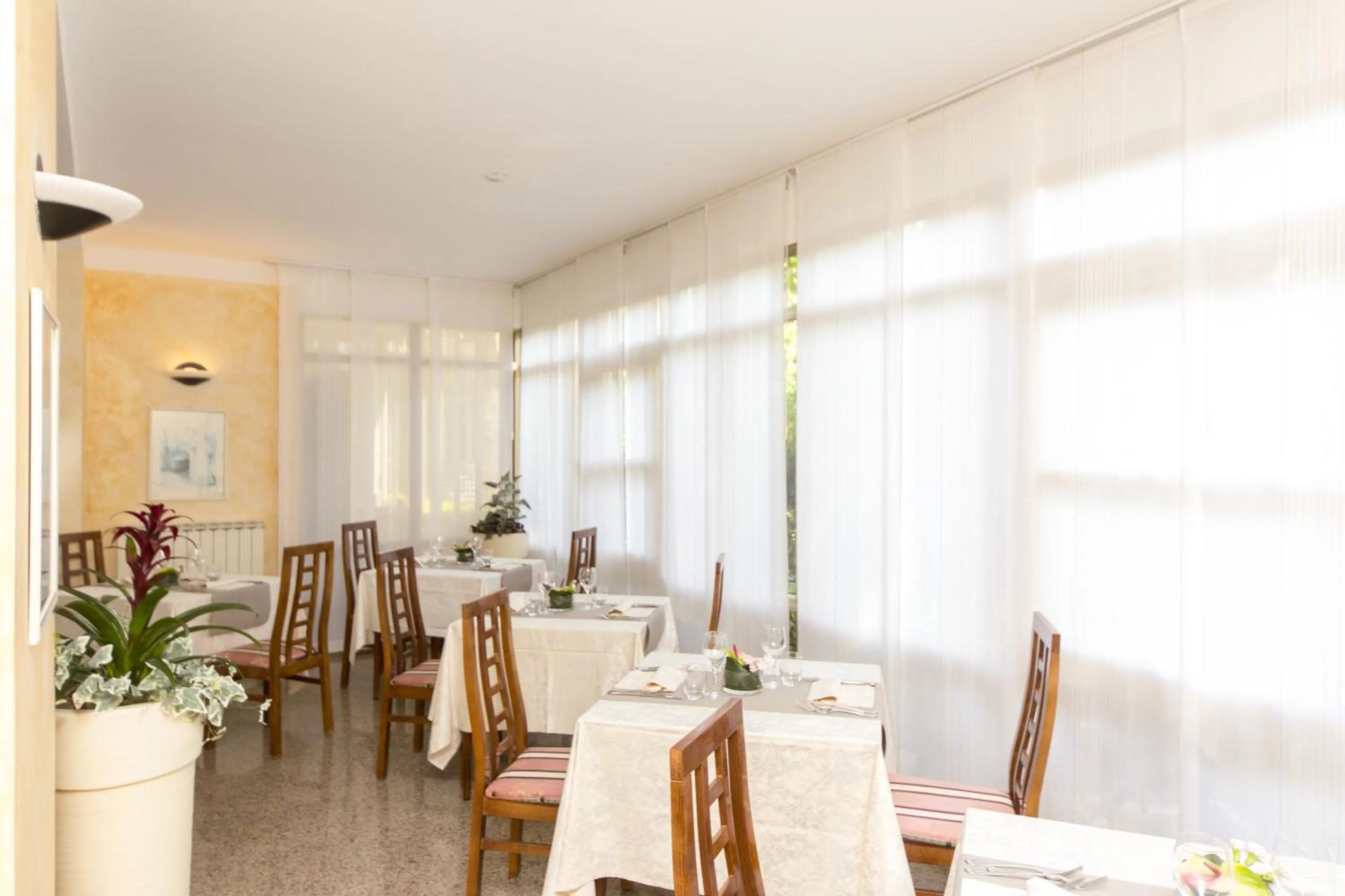 Dining area in Hotel Rita