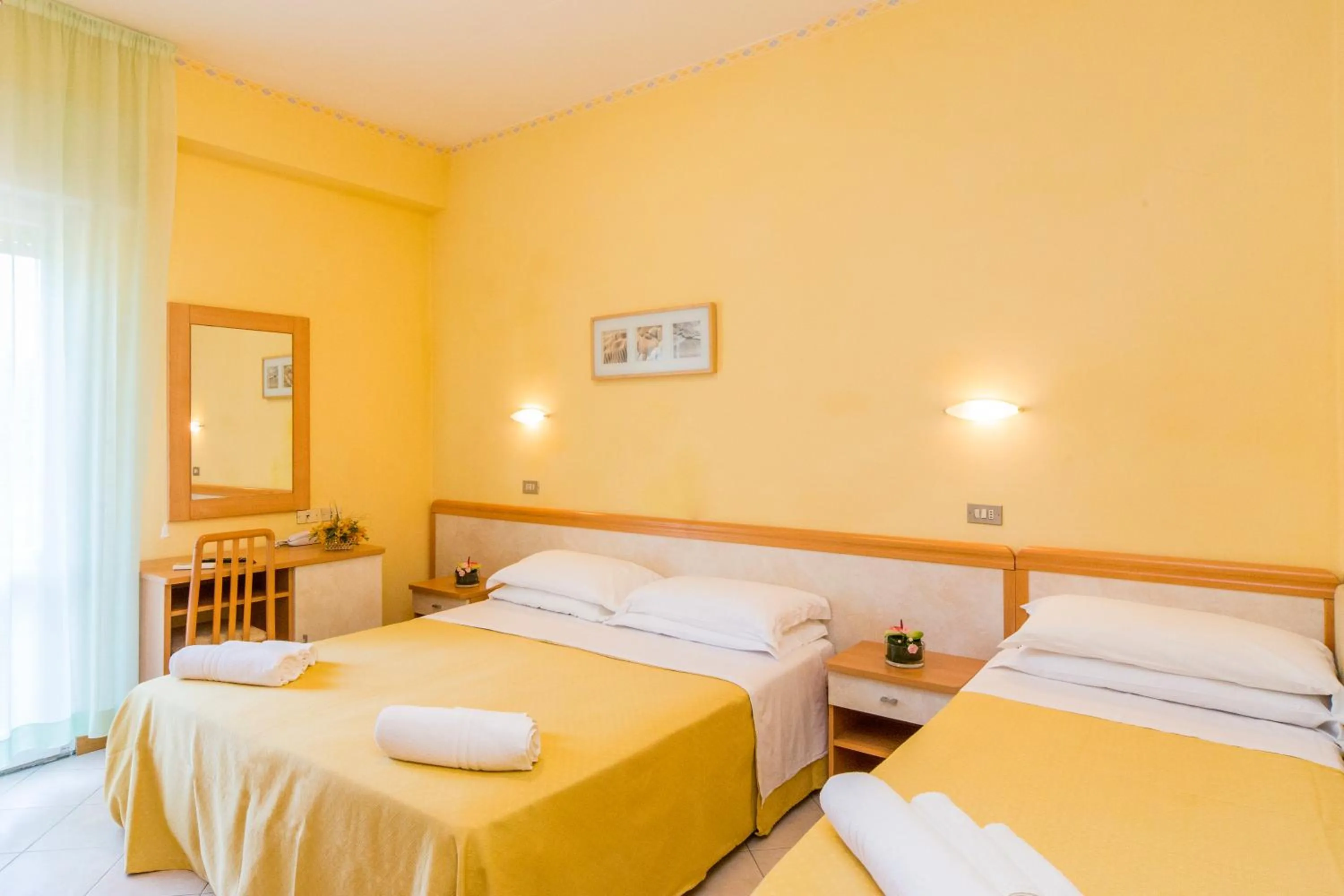 Photo of the whole room in Hotel Rita