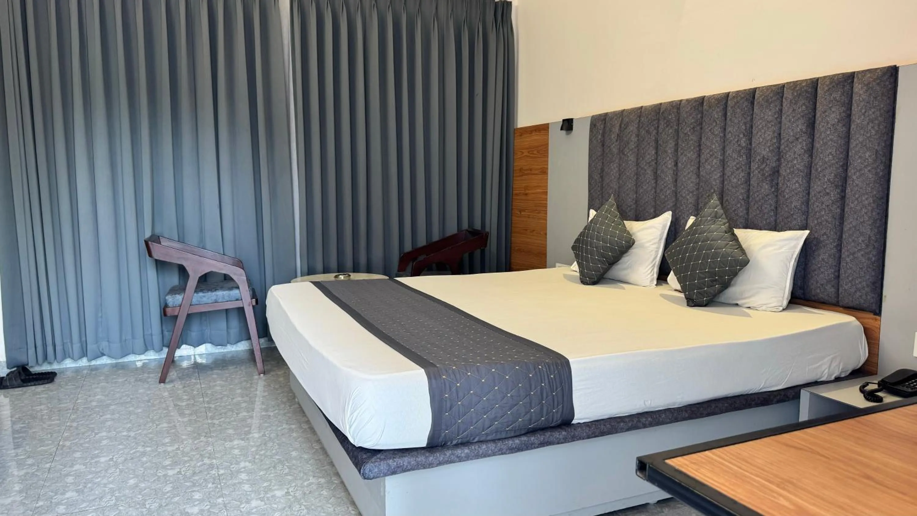 Bed in Hotel Insta 18