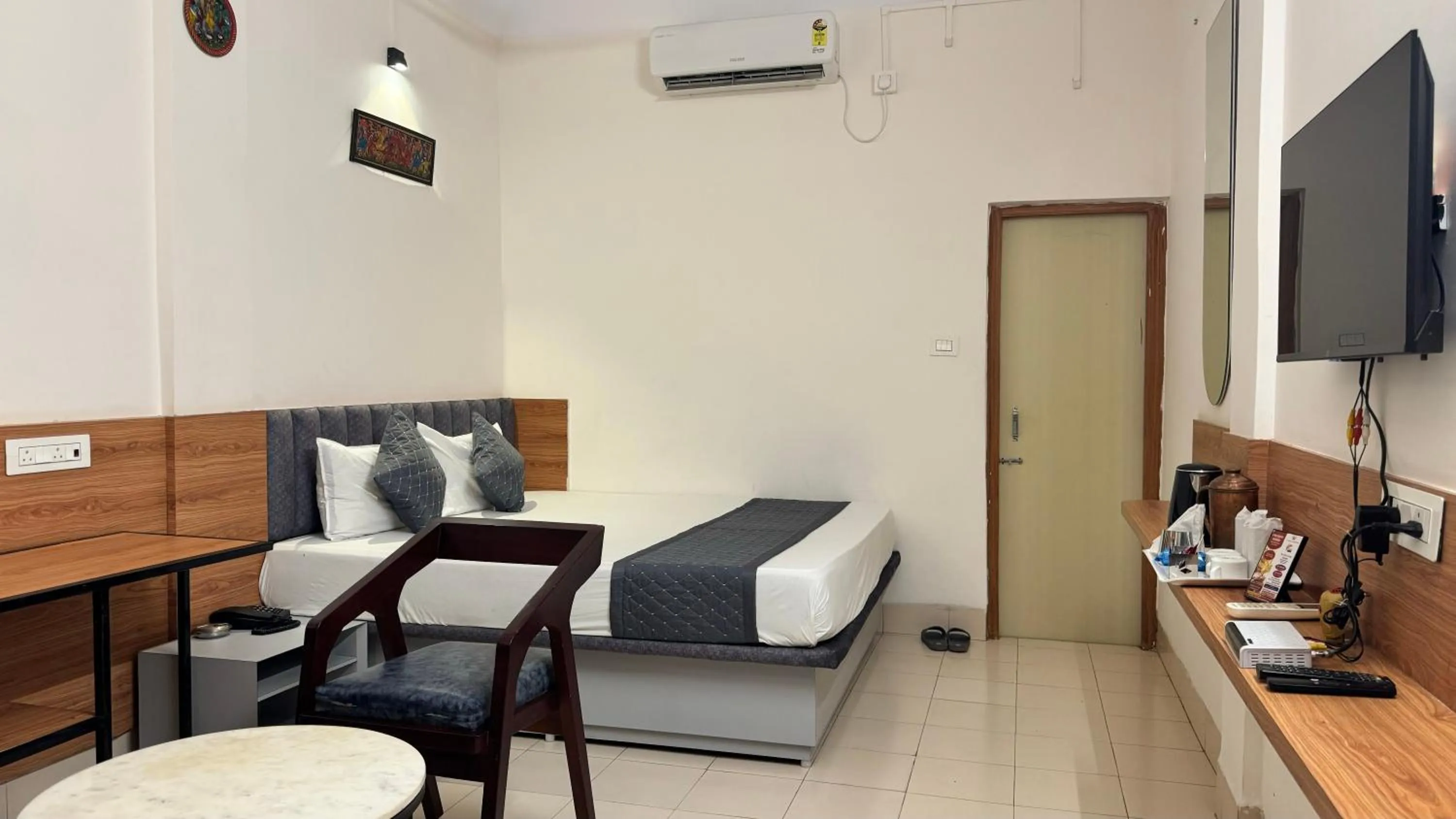 Bedroom in Hotel Insta 18