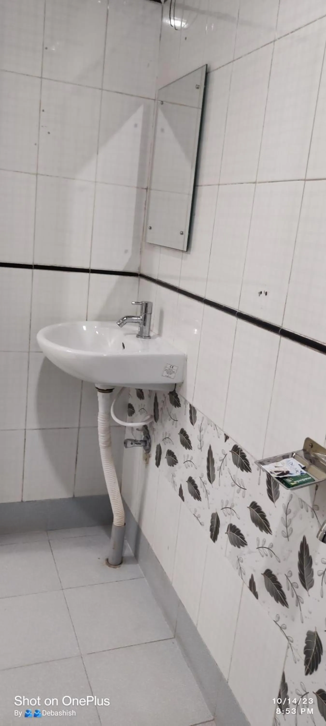 Bathroom in Hotel Insta 18