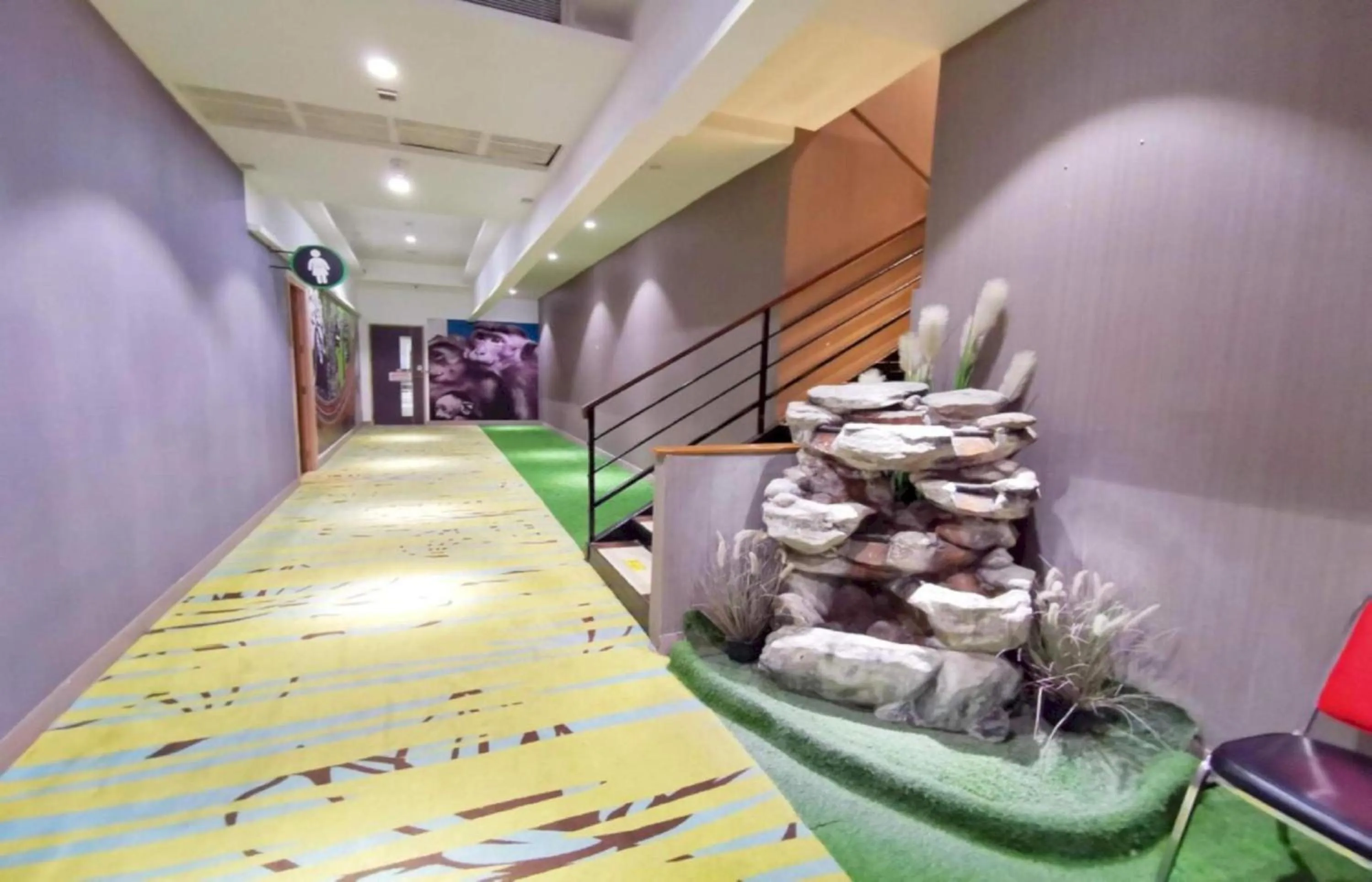Lobby or reception in Capital O 75451 Podstel Hostel Bangkok