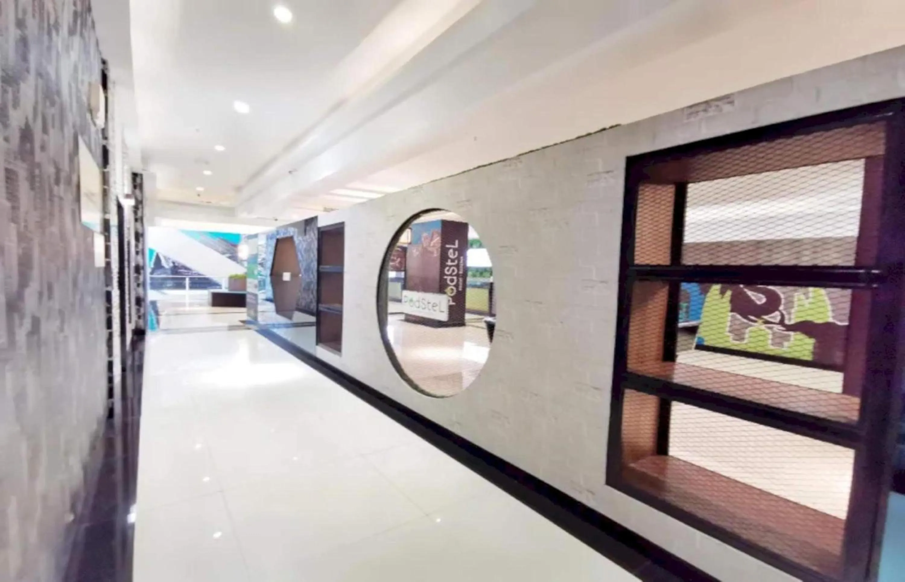 Lobby or reception in Capital O 75451 Podstel Hostel Bangkok