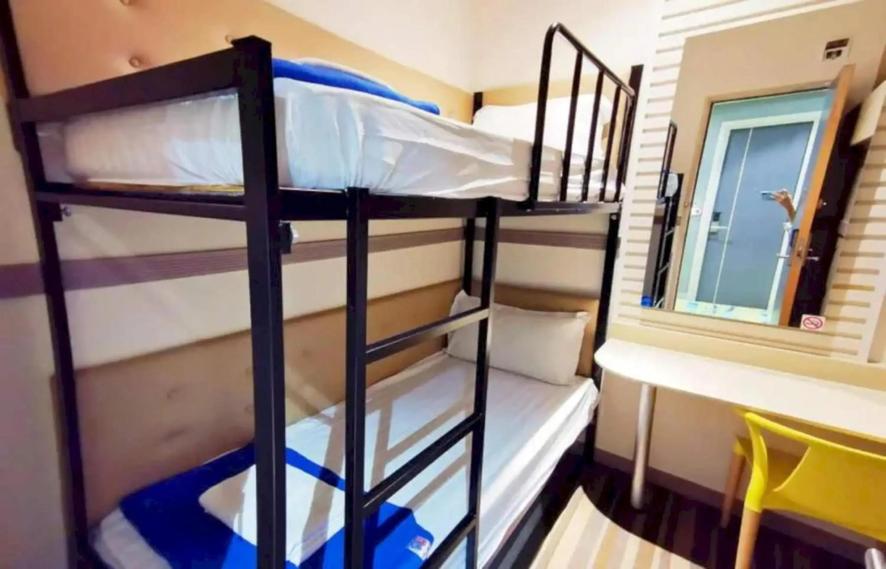 Single Bed in Male Dormitory Room in Capital O 75451 Podstel Hostel Bangkok Single Bed in Male Dormitory Room in Capital O 75451 Podstel Hostel Bangkok