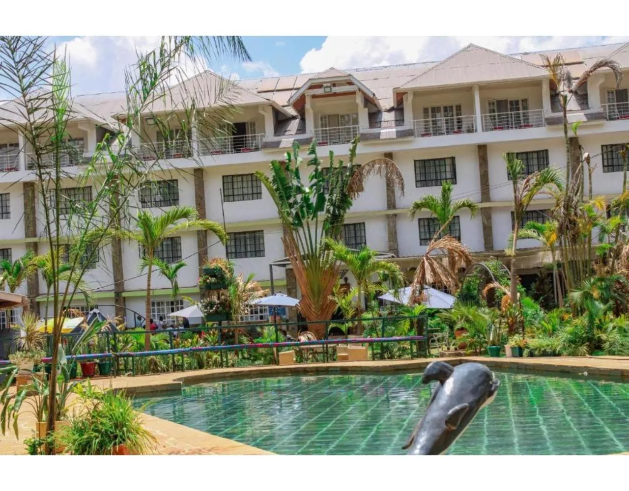 Property building in Tobriana